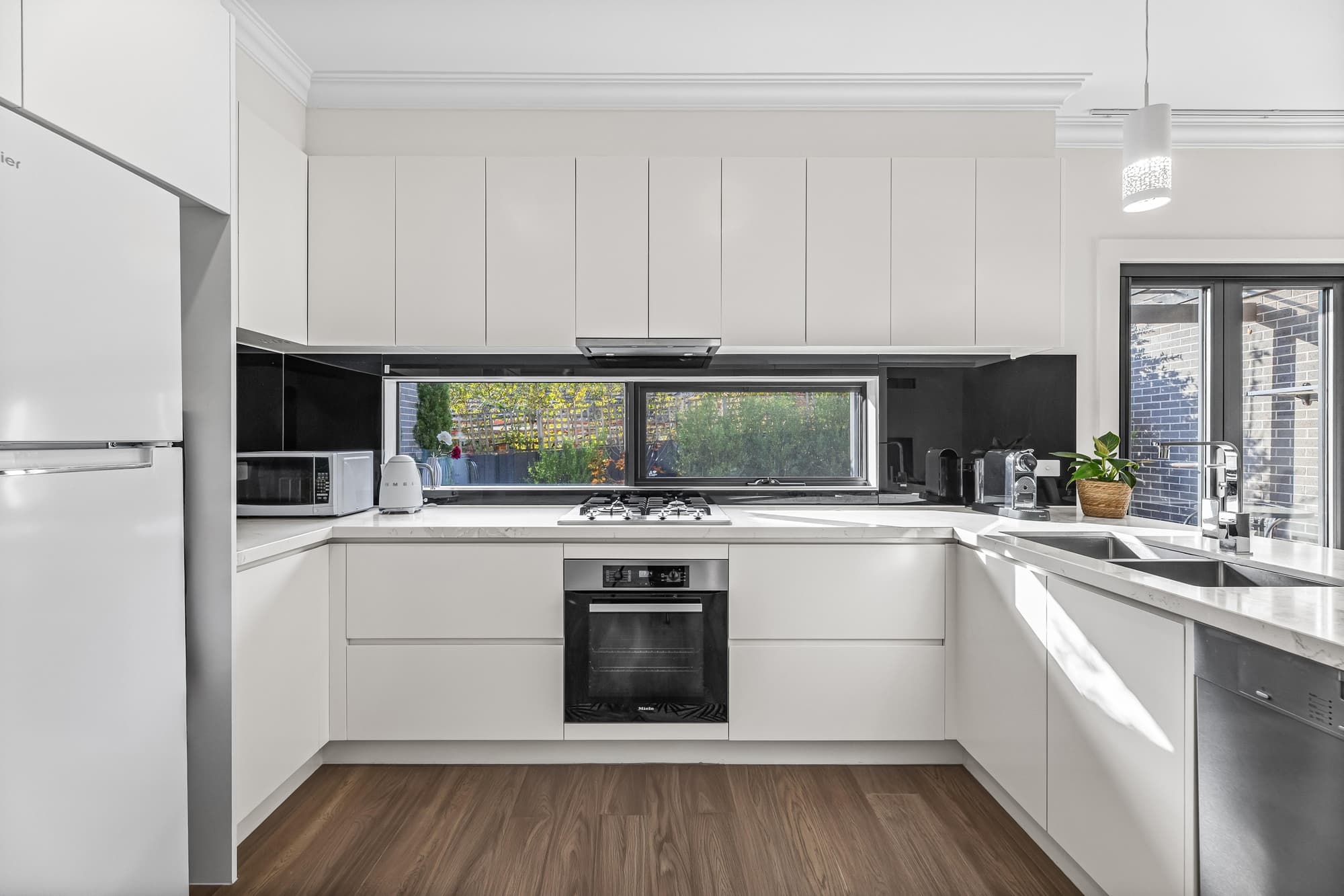 2/12 Loraine Avenue, Box Hill North - Thumbnail 6