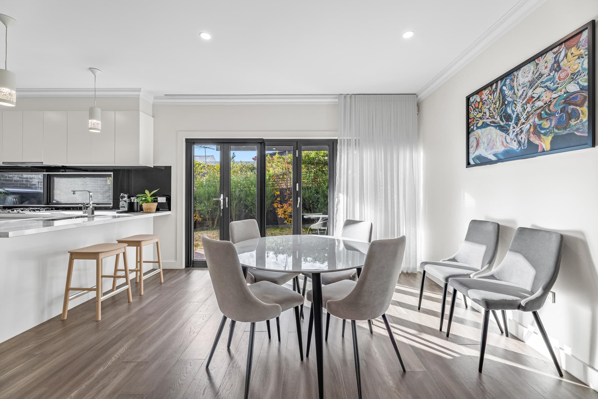 2/12 Loraine Avenue, Box Hill North - Thumbnail 3