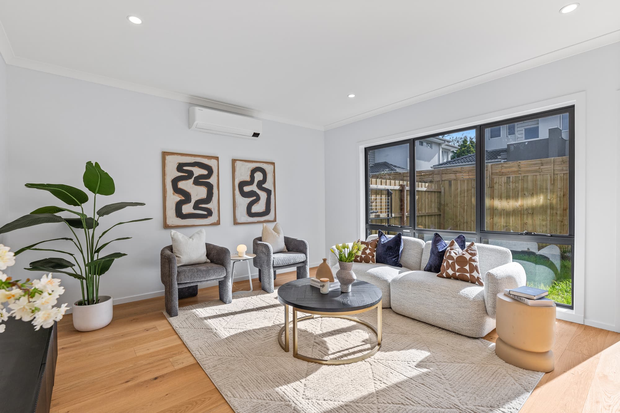 2/13 Hopetoun Street, Mitcham - Thumbnail 3