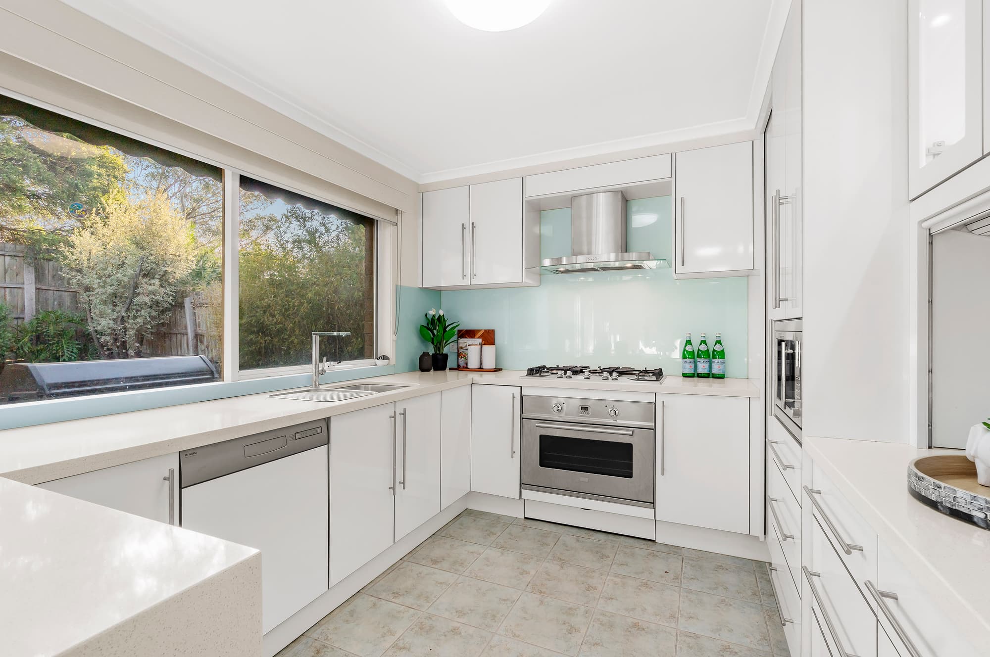 10 Mulsanne Way, Donvale - Thumbnail 4