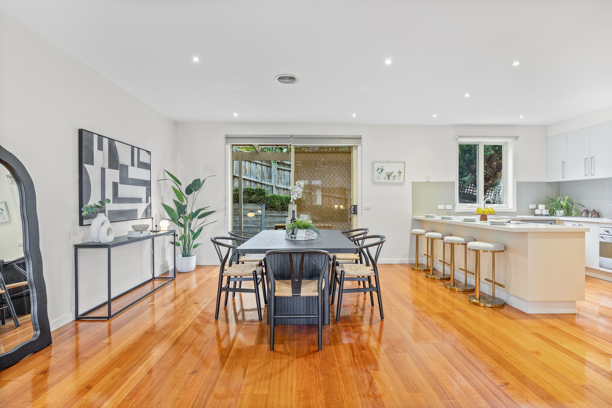 2/1A Kampman Street, Bulleen - Thumbnail 4