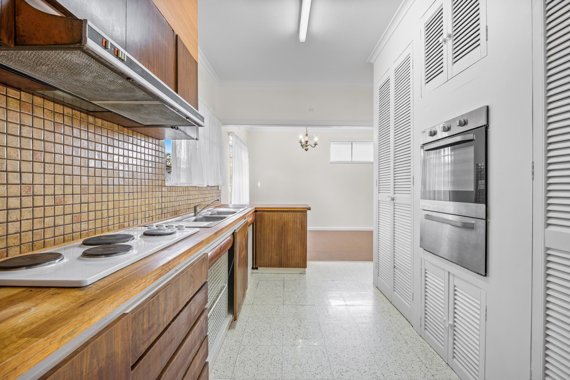 140 Dorking Road, Box Hill North - Thumbnail 7