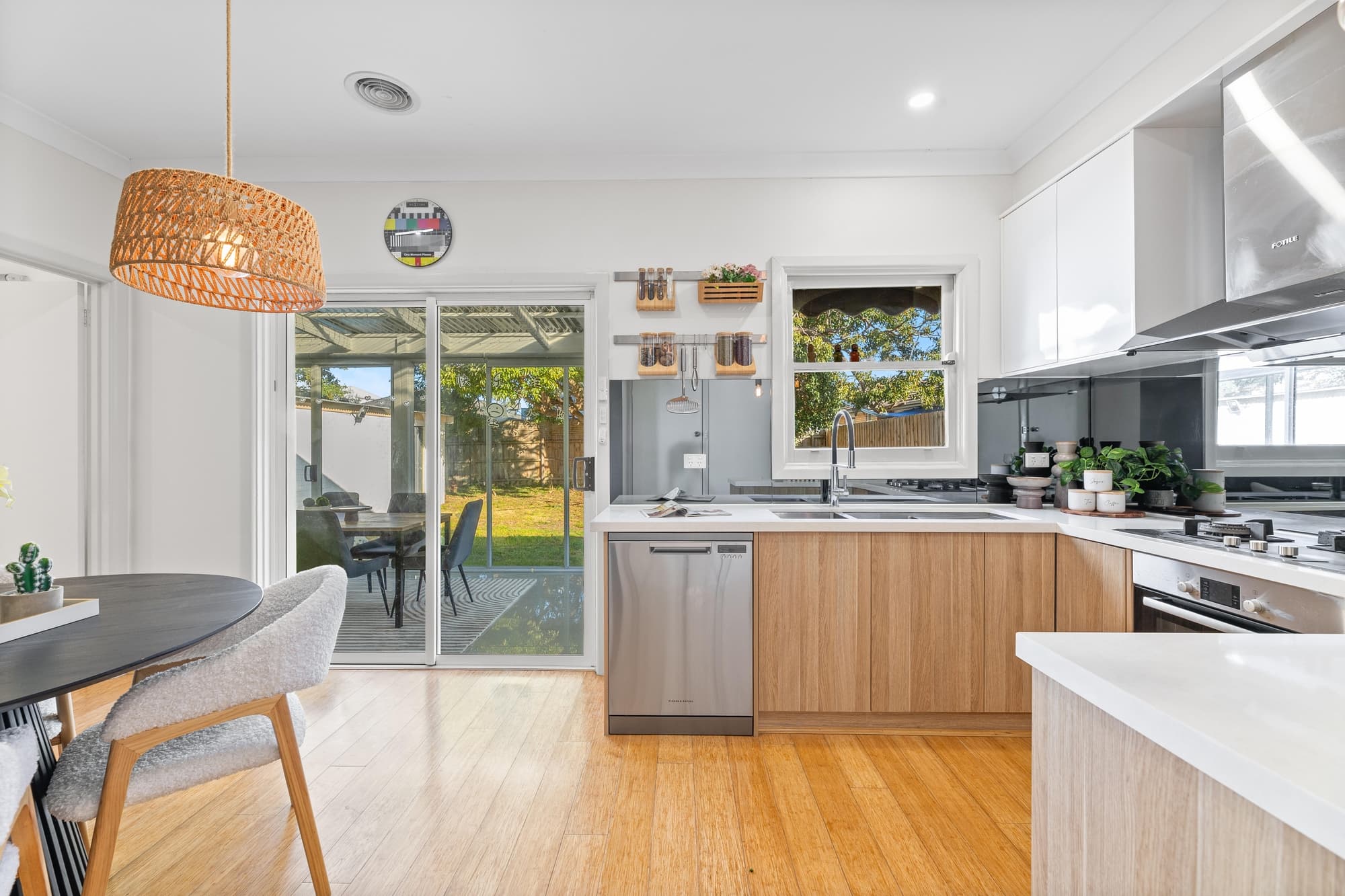 788 Centre Road, Bentleigh East - Thumbnail 3