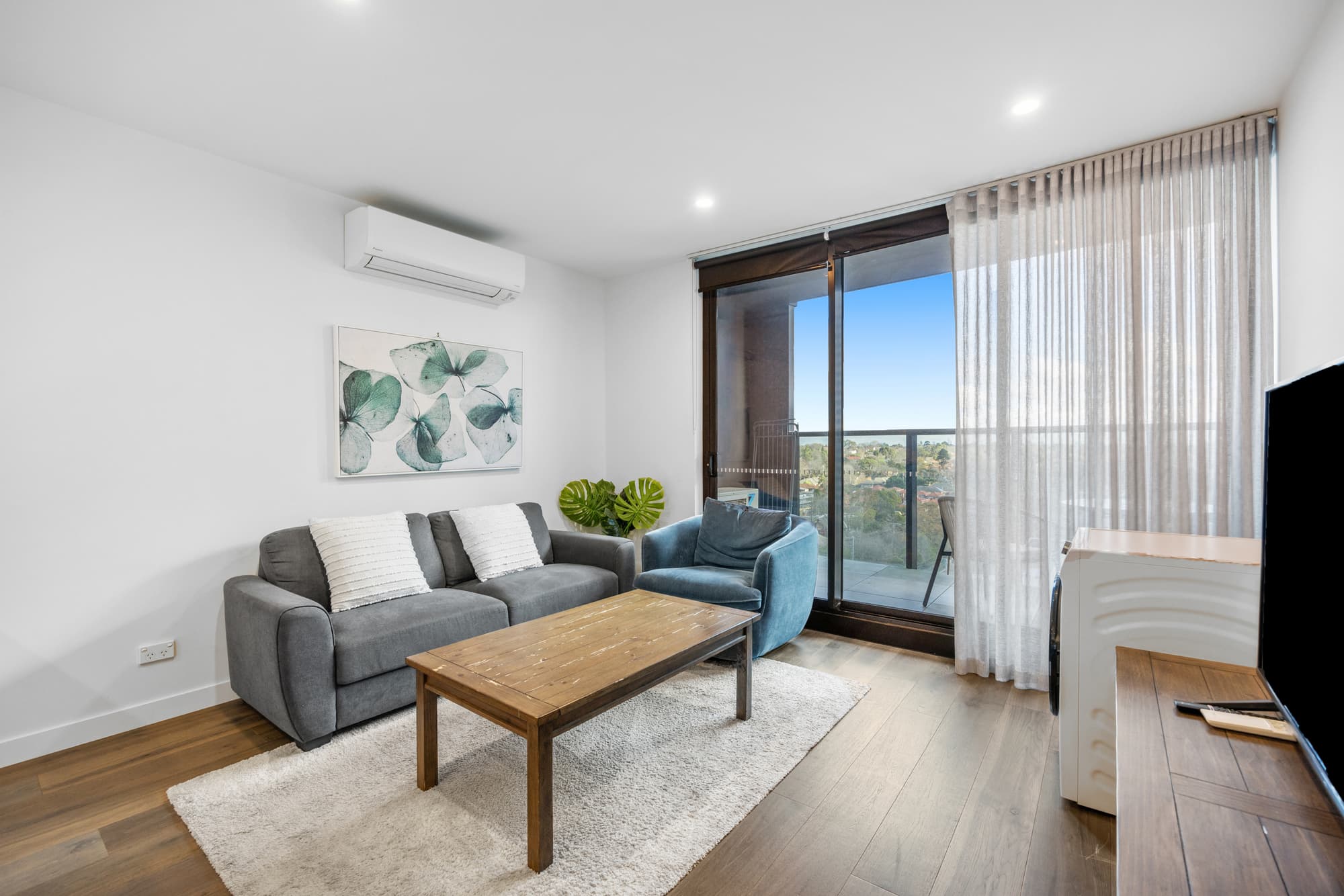 906/9 Prospect Street, Box Hill - Thumbnail 2