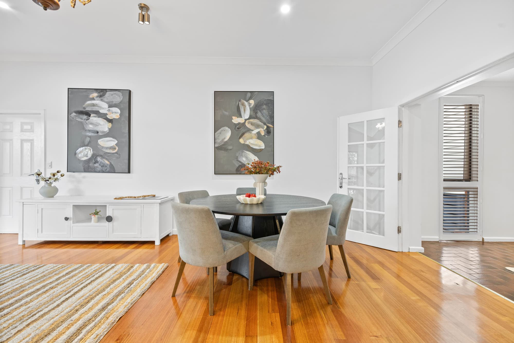 10 Eram Road, Box Hill North - Thumbnail 6