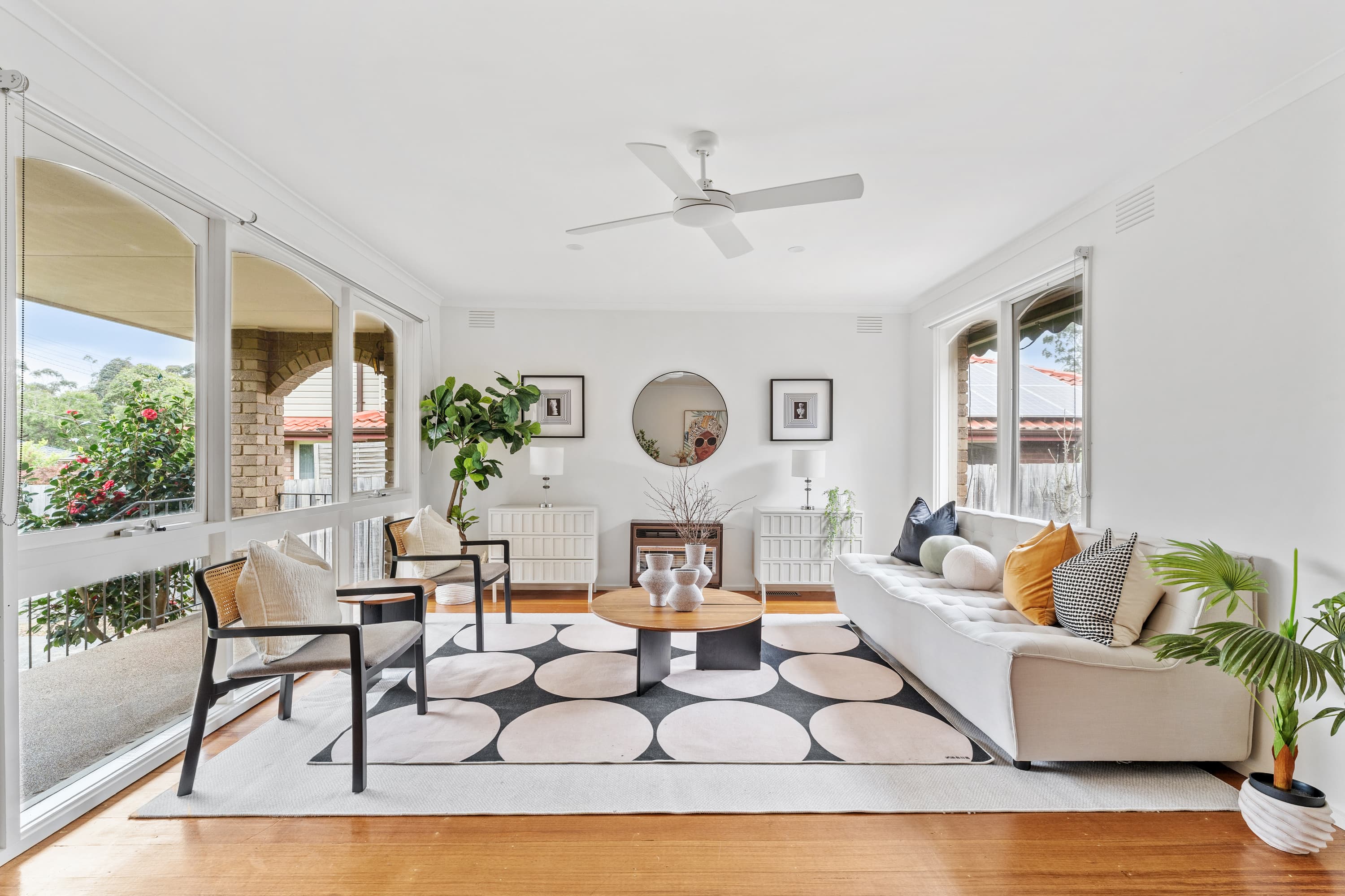 14 Helene Court, Boronia - Thumbnail 2
