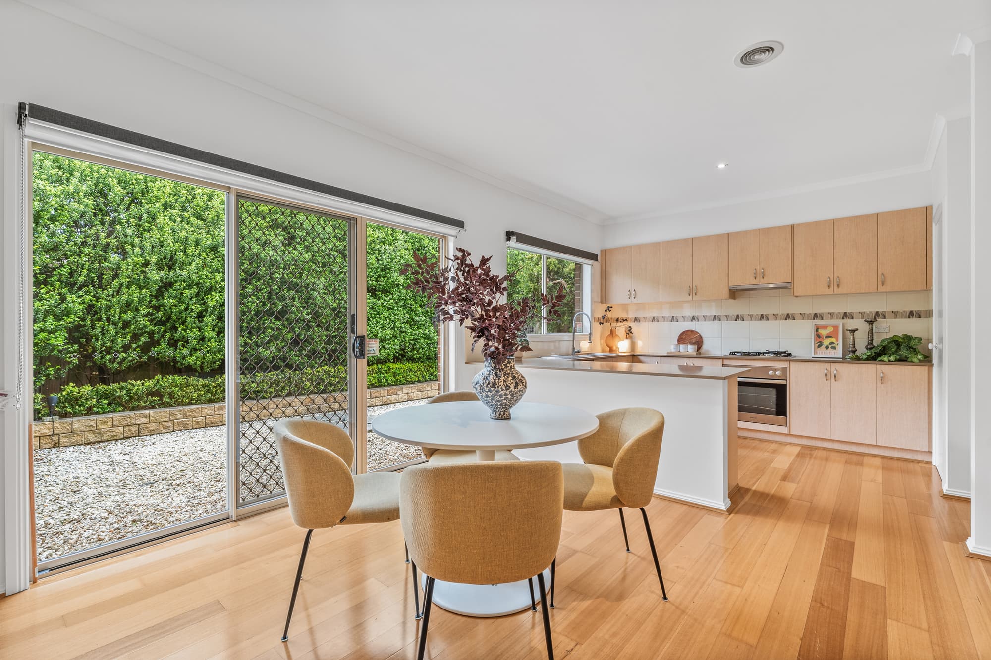 12A Ireland Avenue, Doncaster East - Thumbnail 4