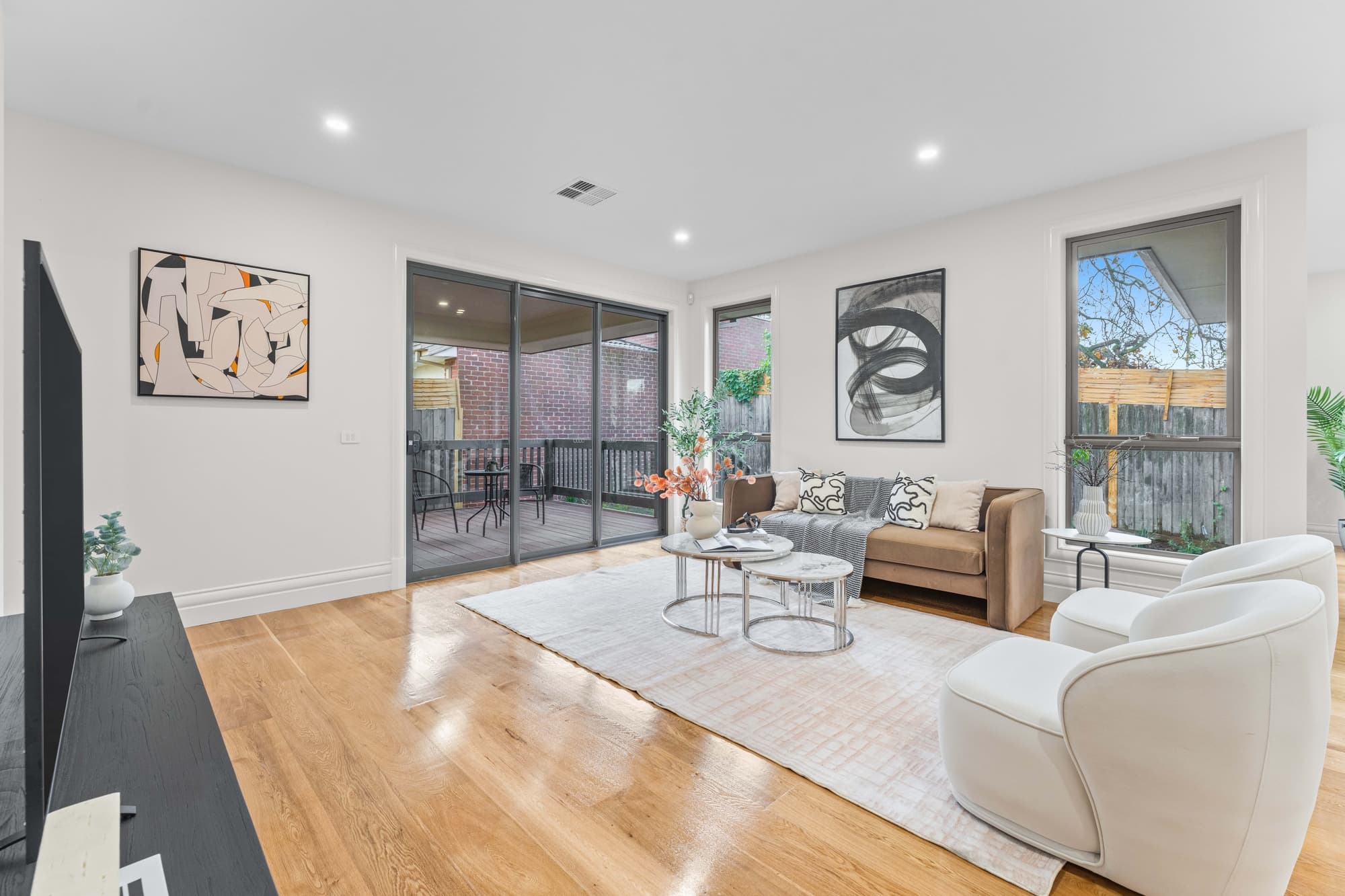 4/3 Fortune Street, Box Hill North - Thumbnail 2