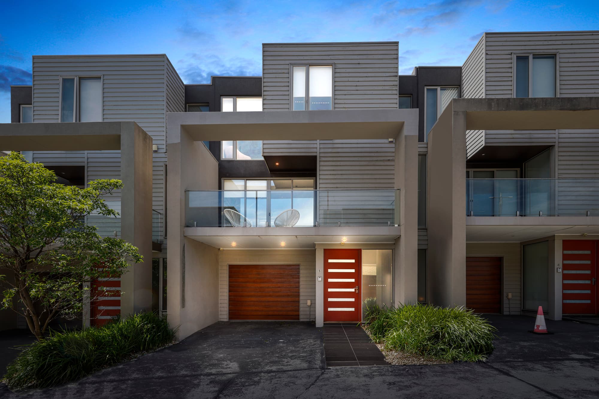 5/411-413 Highbury Road, Burwood - Image 1
