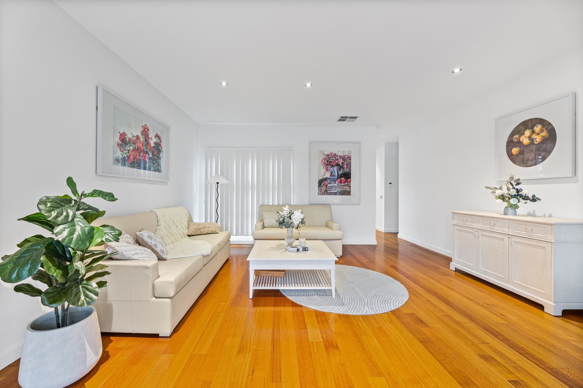 10 Kitchener Street, Box Hill South - Thumbnail 3