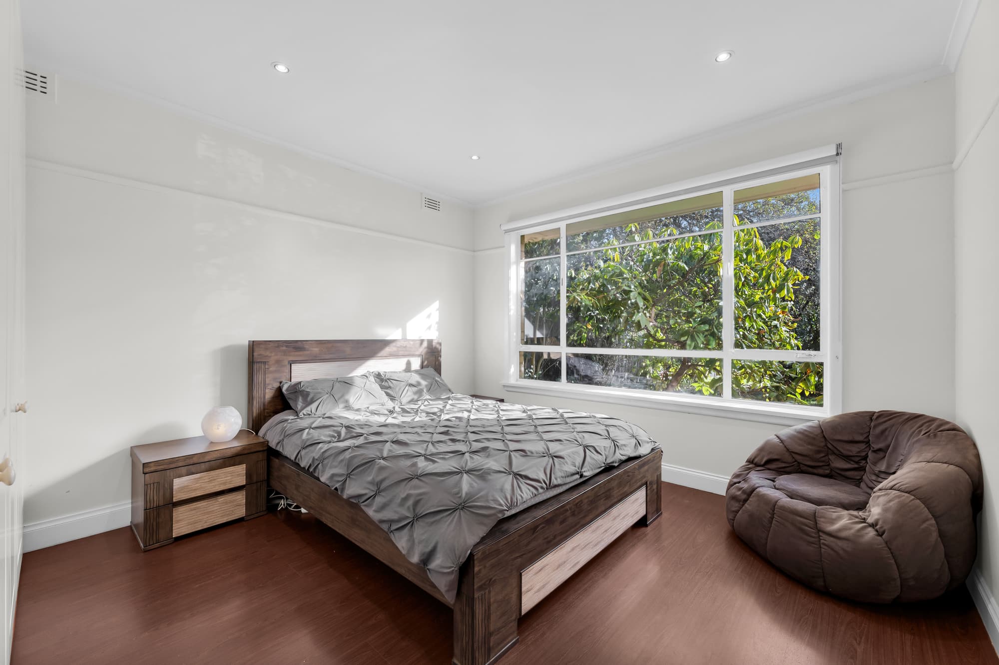 37 Longbrae Avenue, Forest Hill - Thumbnail 7