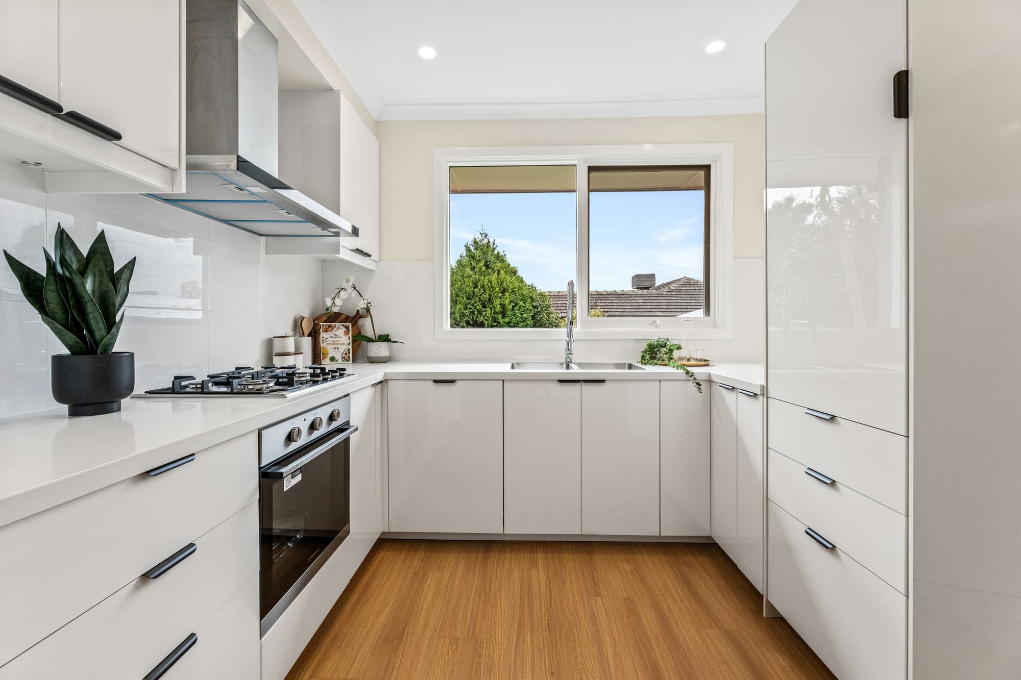 81 Hawthorn Road, Forest Hill - Thumbnail 7