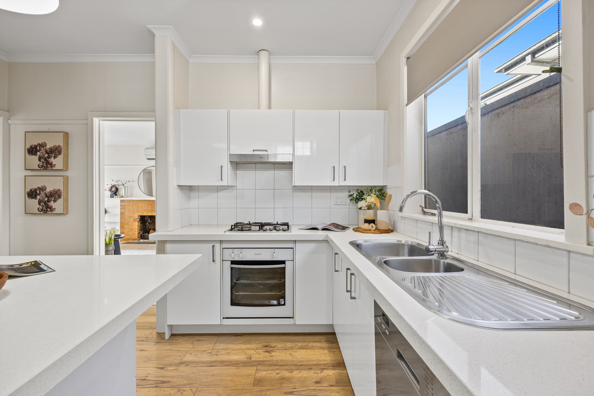 14 Kneale Drive, Box Hill North - Thumbnail 5
