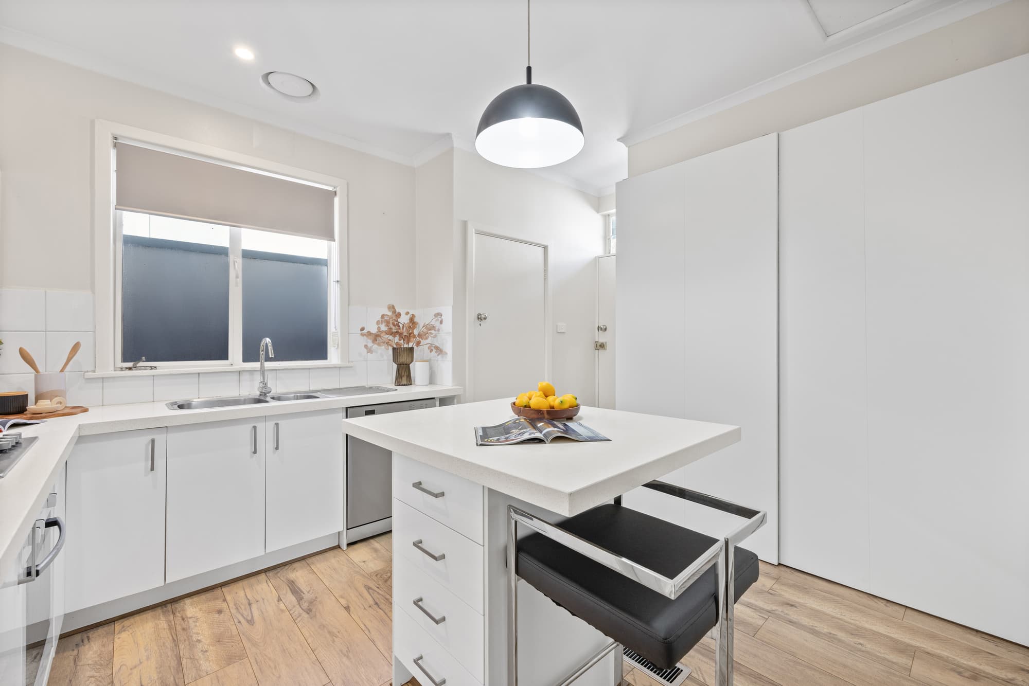 14 Kneale Drive, Box Hill North - Thumbnail 4