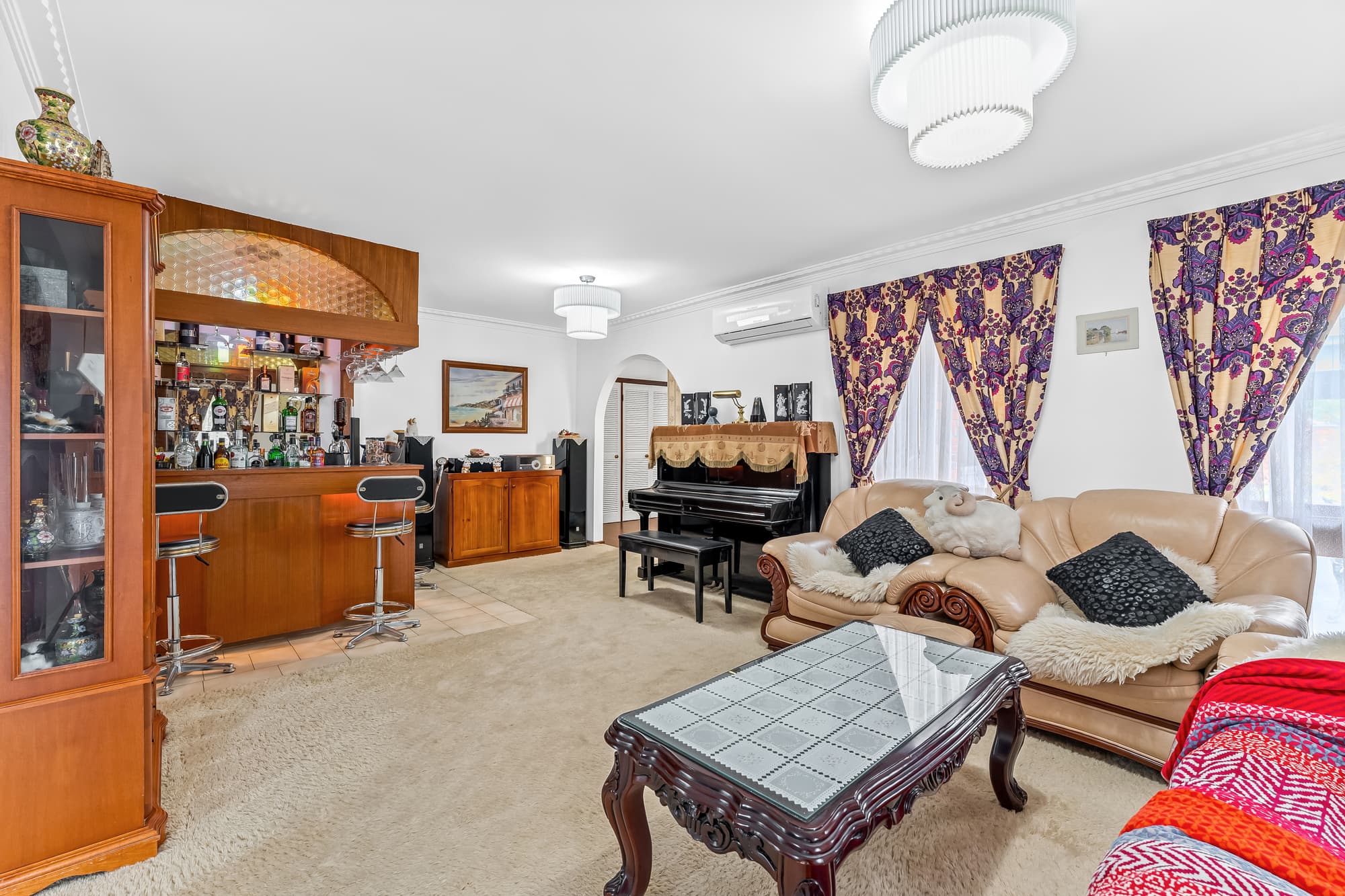 9 Crusader Crescent, Glen Waverley - Thumbnail 3