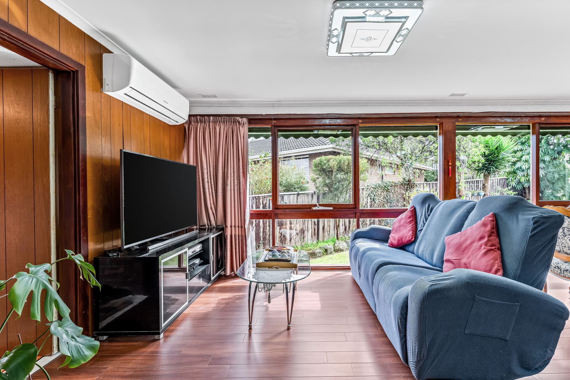 9 Crusader Crescent, Glen Waverley - Thumbnail 7