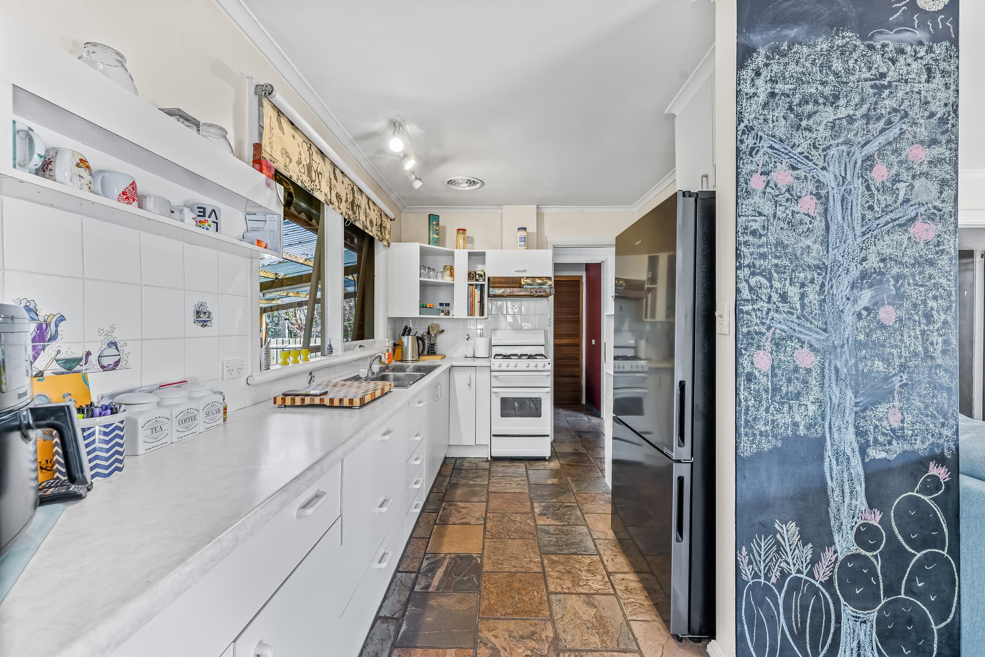 4 Brendale Avenue, Blackburn North - Thumbnail 8