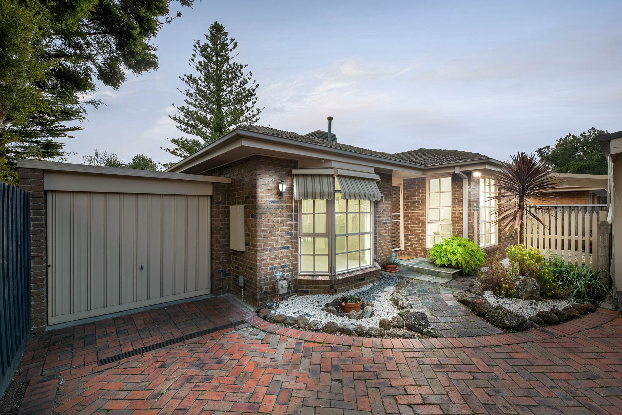 2/6 Bennett Street, Forest Hill - Image 1