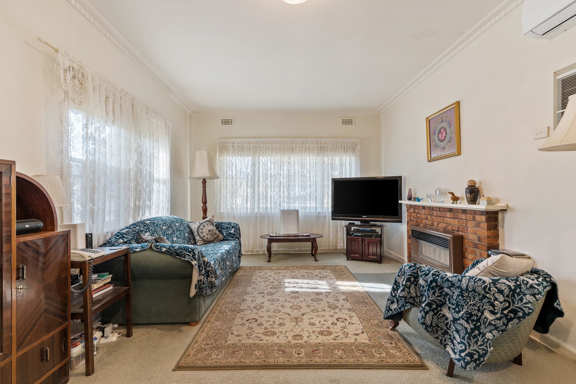 1/6 Janda Court, Box Hill North - Thumbnail 2