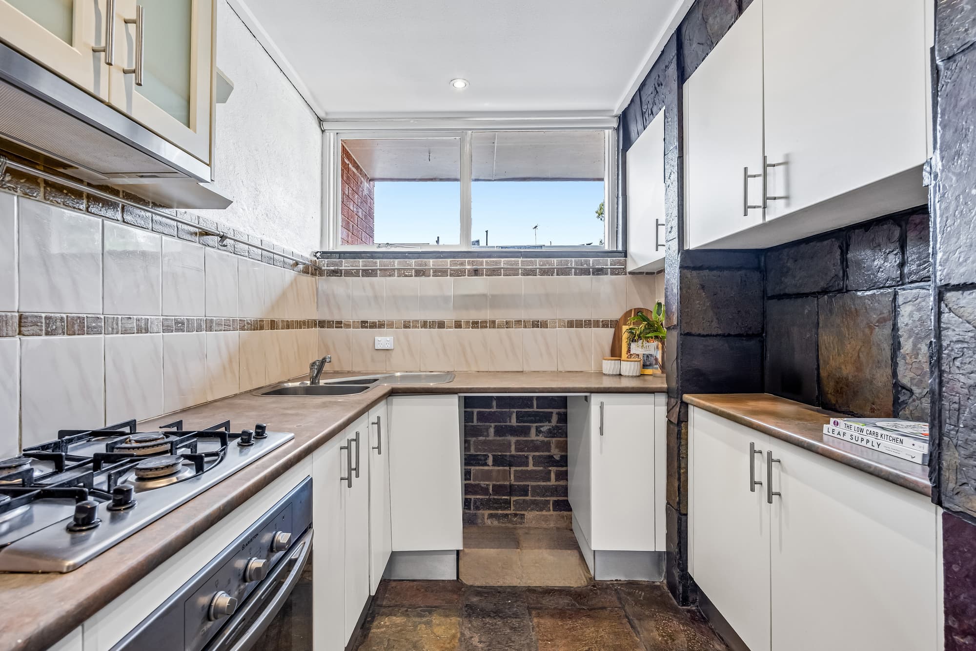 2/28-36 James Street, Box Hill - Thumbnail 7
