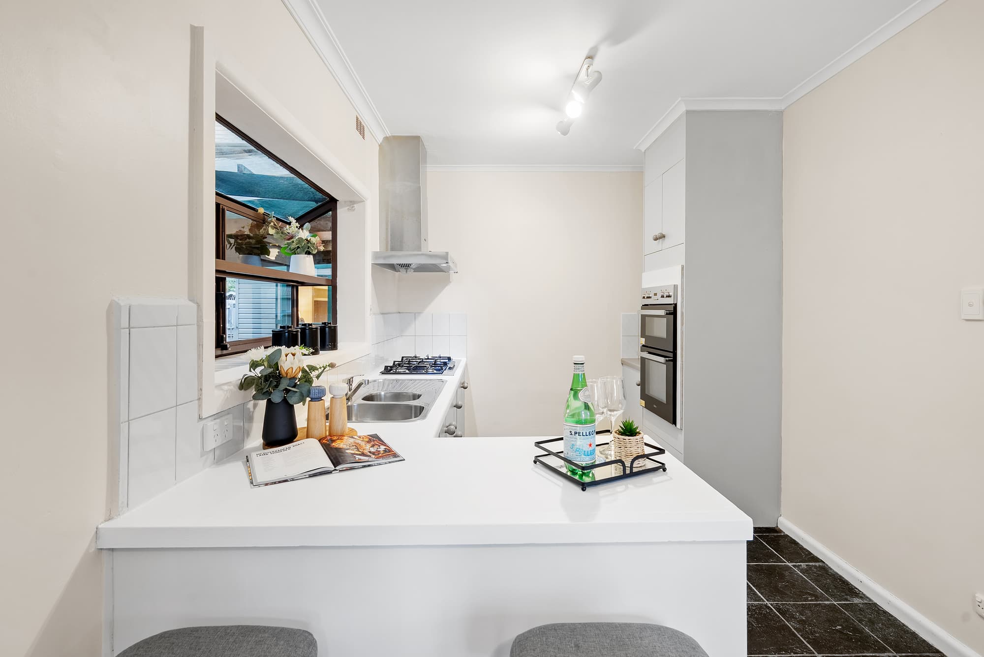 4 First Avenue, Box Hill North - Thumbnail 5