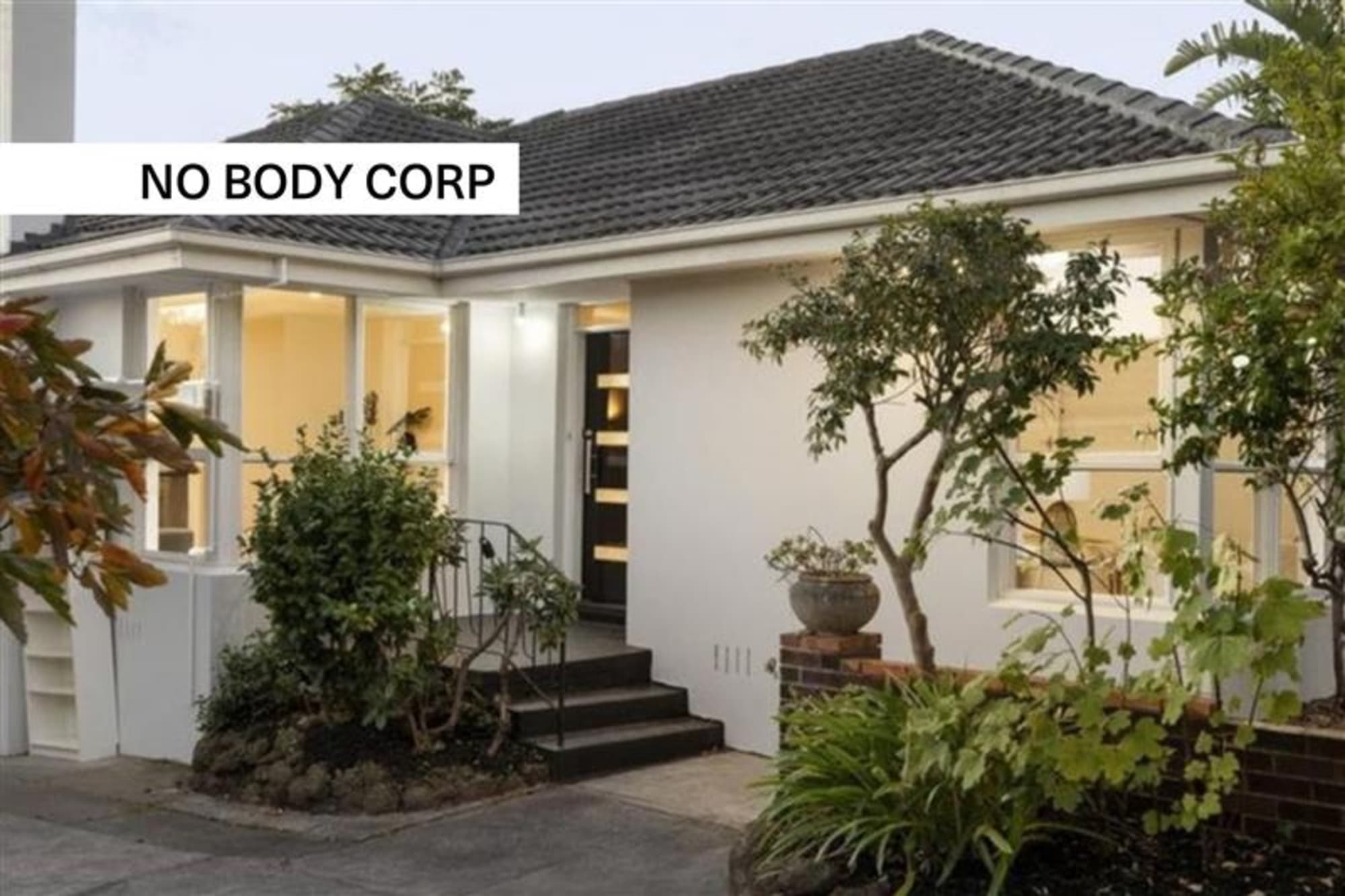 1/27 Chestnut Street, Surrey Hills - Image 1