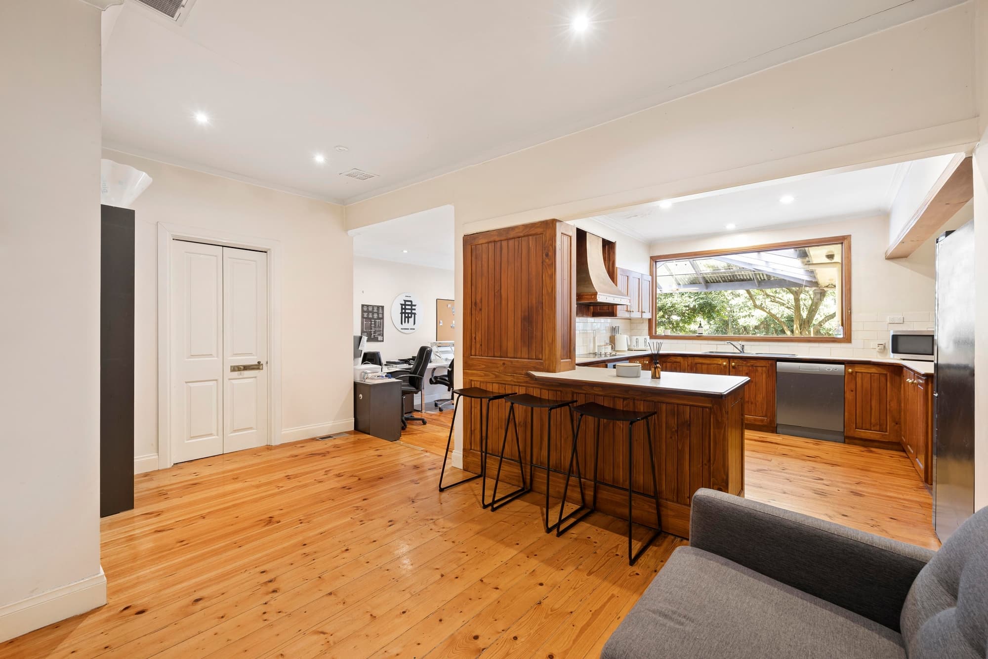 58 Hull Road, Croydon - Thumbnail 4