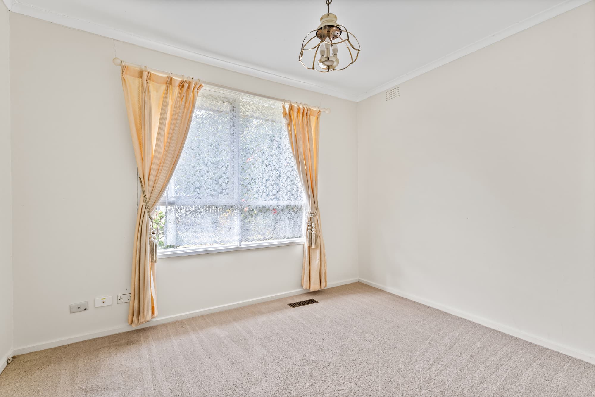 18 Currie Street, Box Hill North - Thumbnail 6