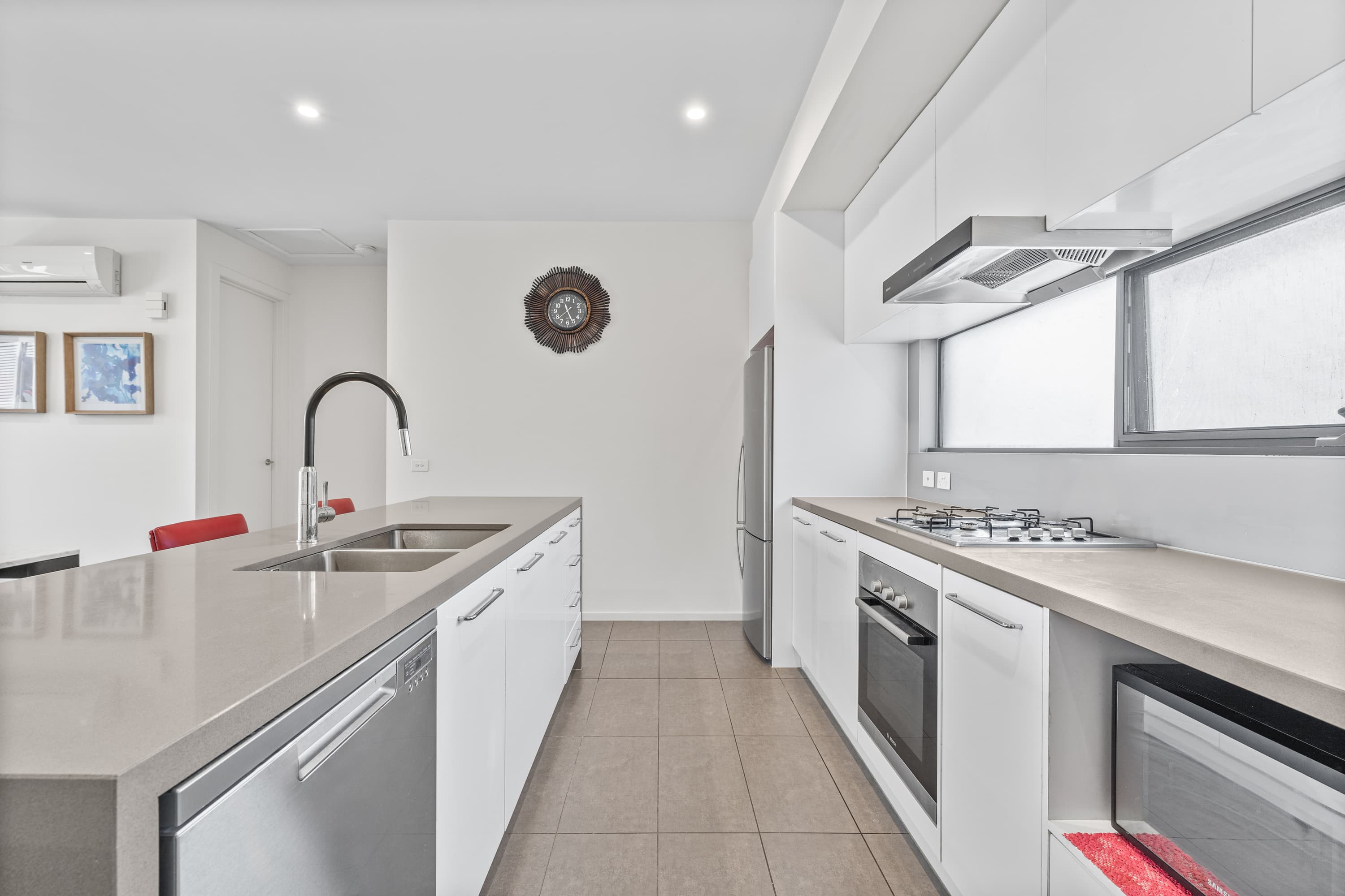65A Surrey Road, Blackburn North - Thumbnail 7