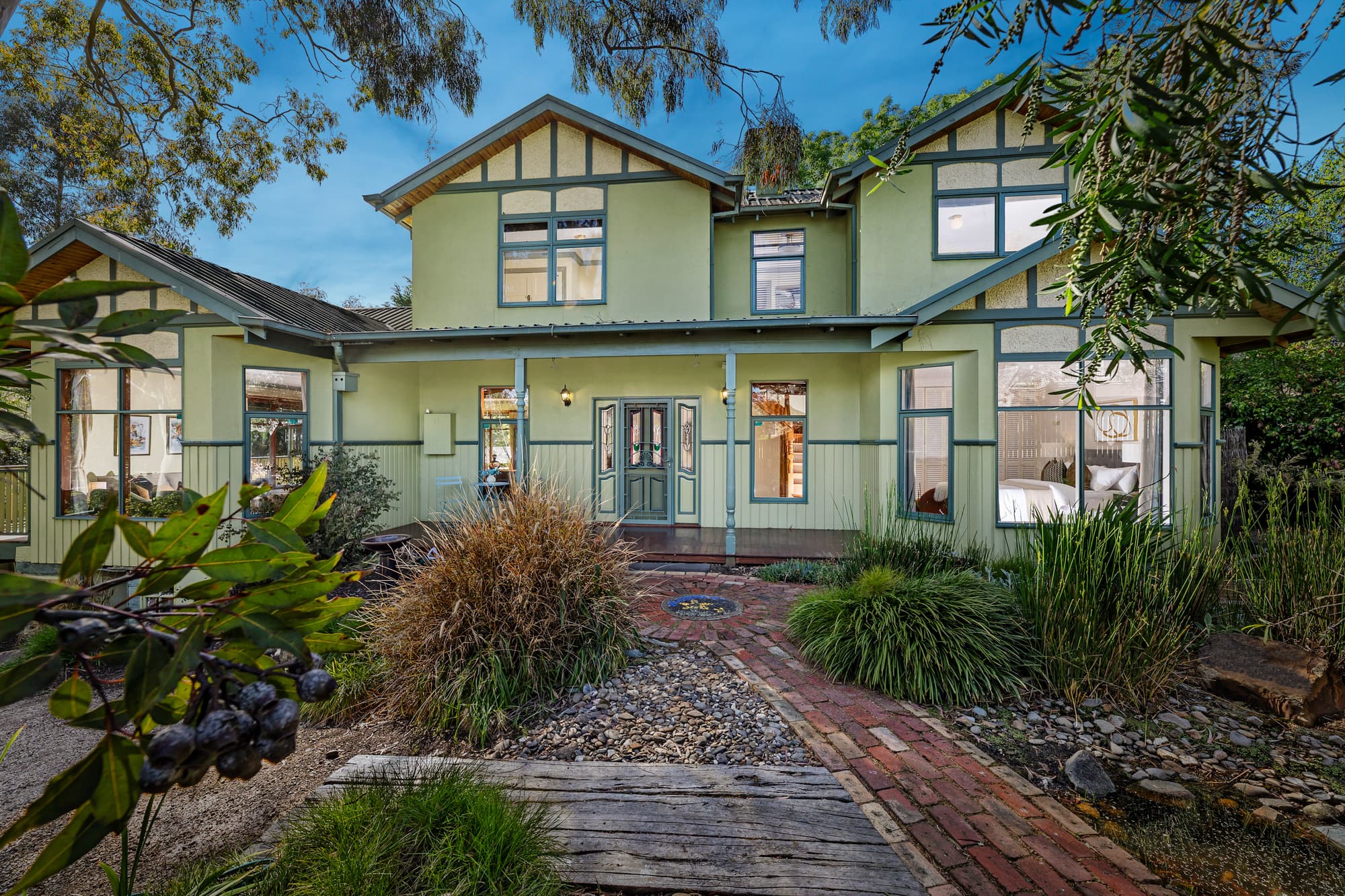 32 Mitta Street, Box Hill North - Thumbnail 2