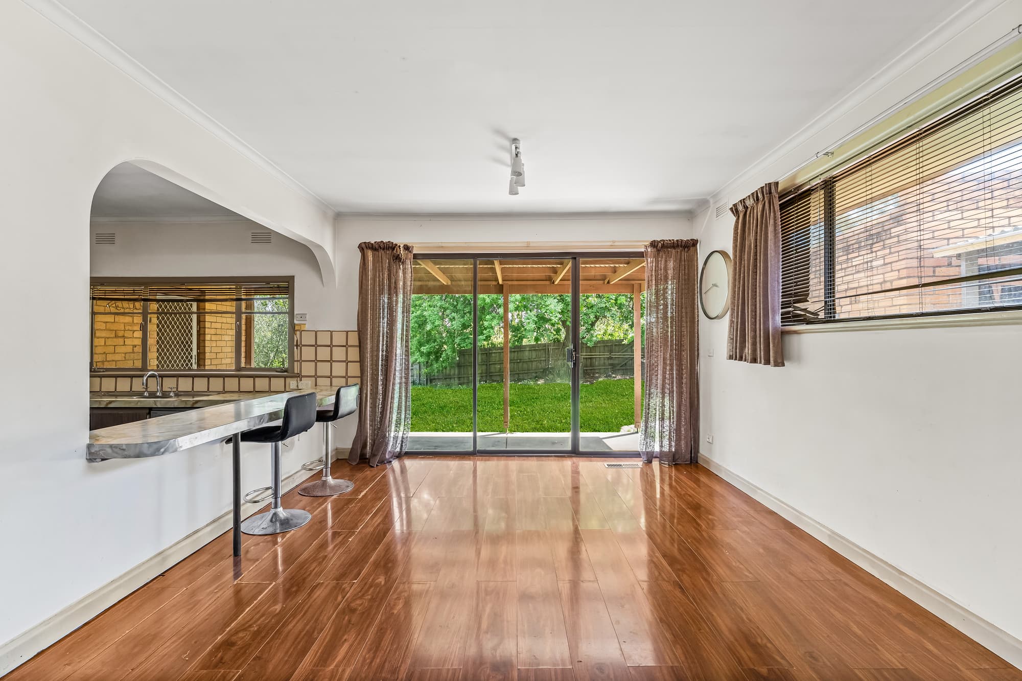 33 Mandowie Crescent, Croydon - Thumbnail 5