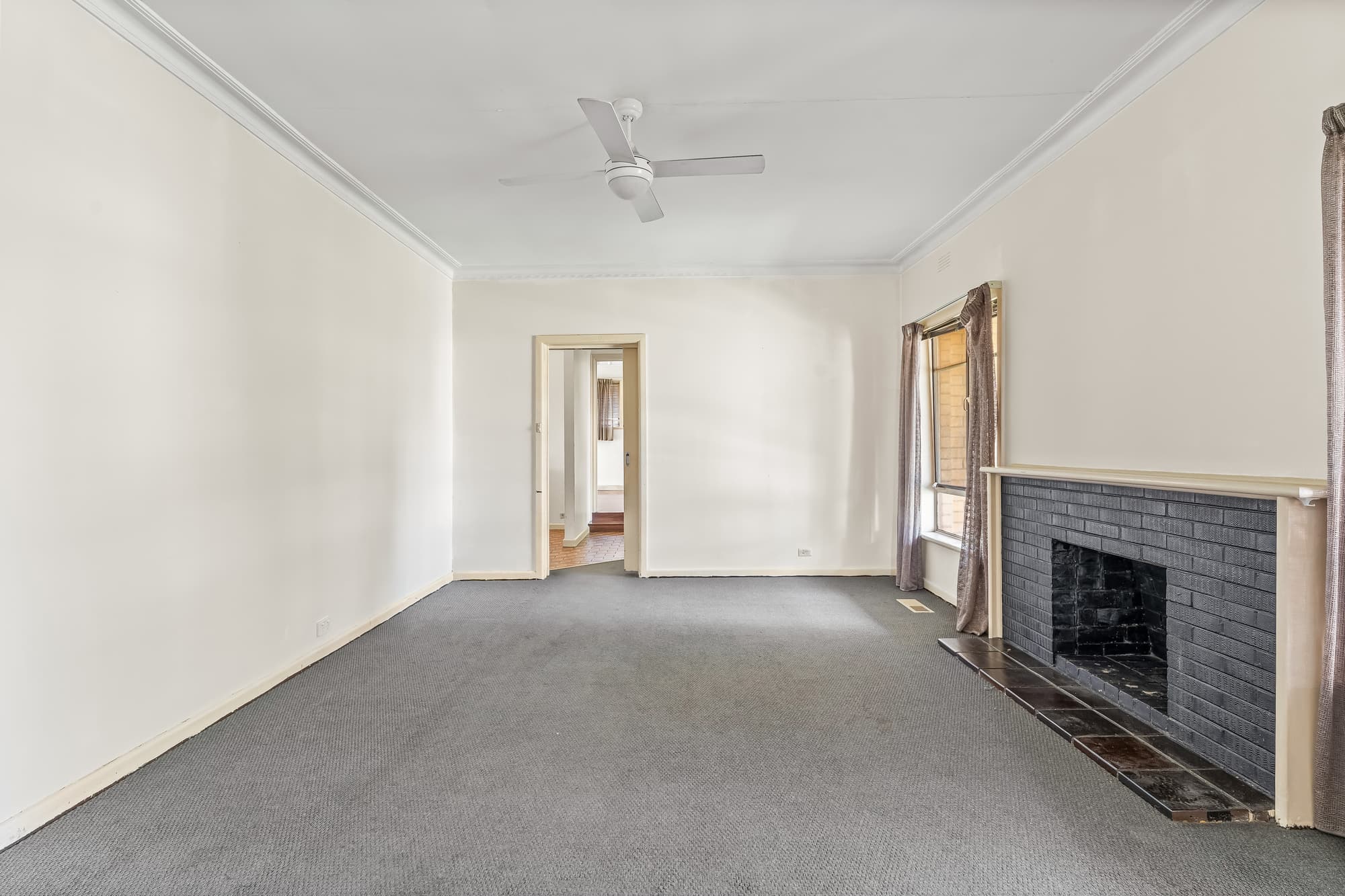 33 Mandowie Crescent, Croydon - Thumbnail 3