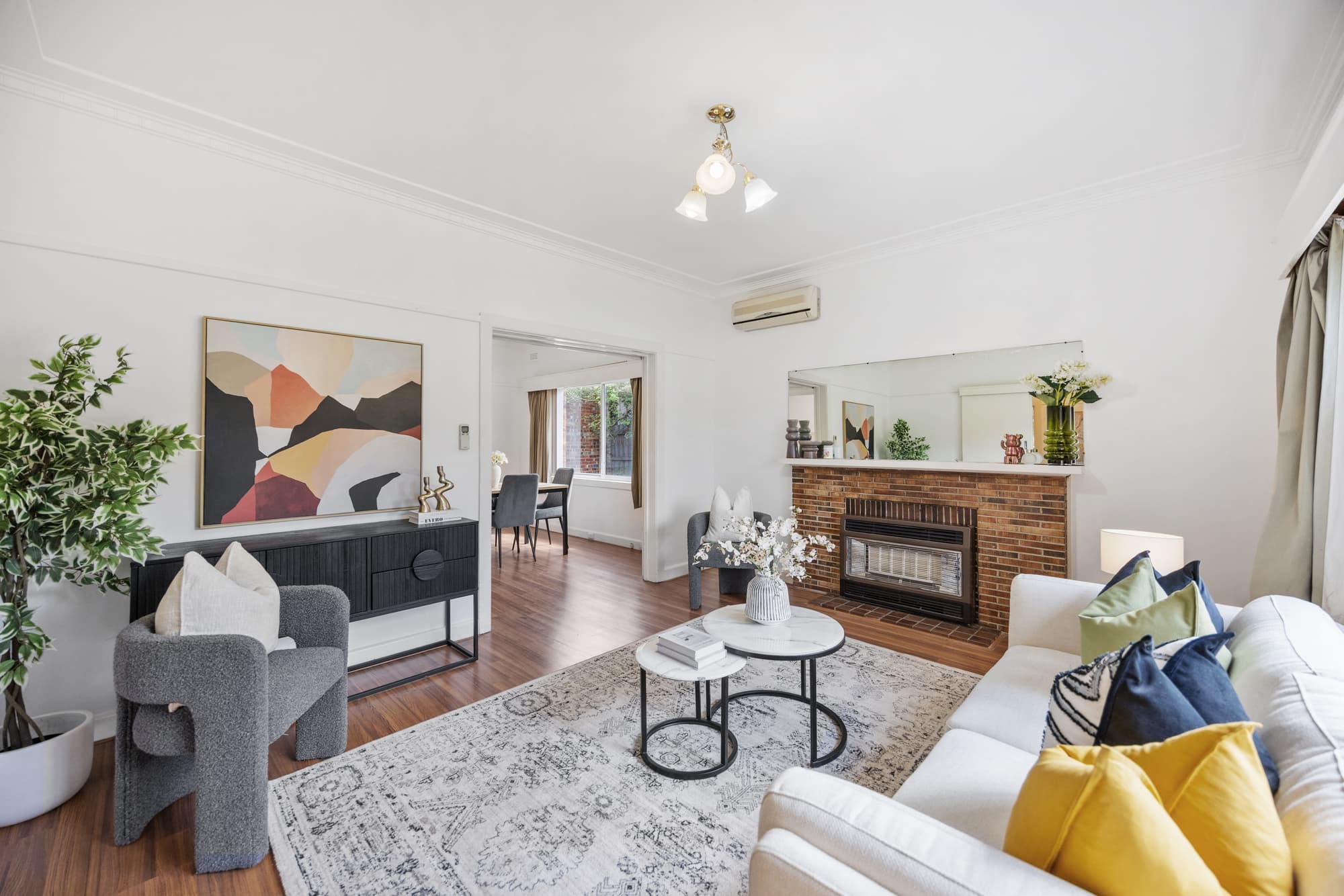 19 Wavell Street, Box Hill - Thumbnail 2
