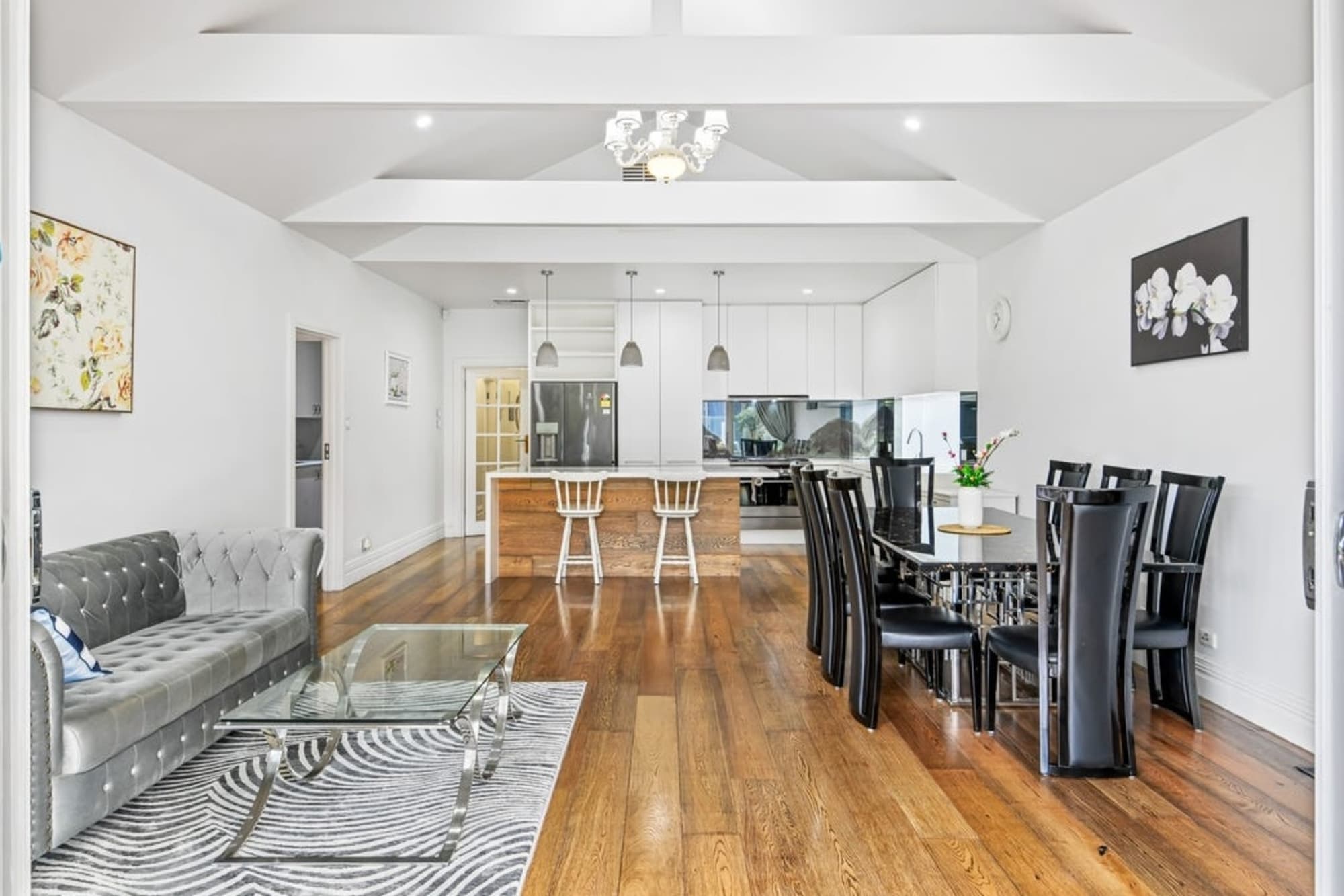 8 William Street, Box Hill - Thumbnail 5