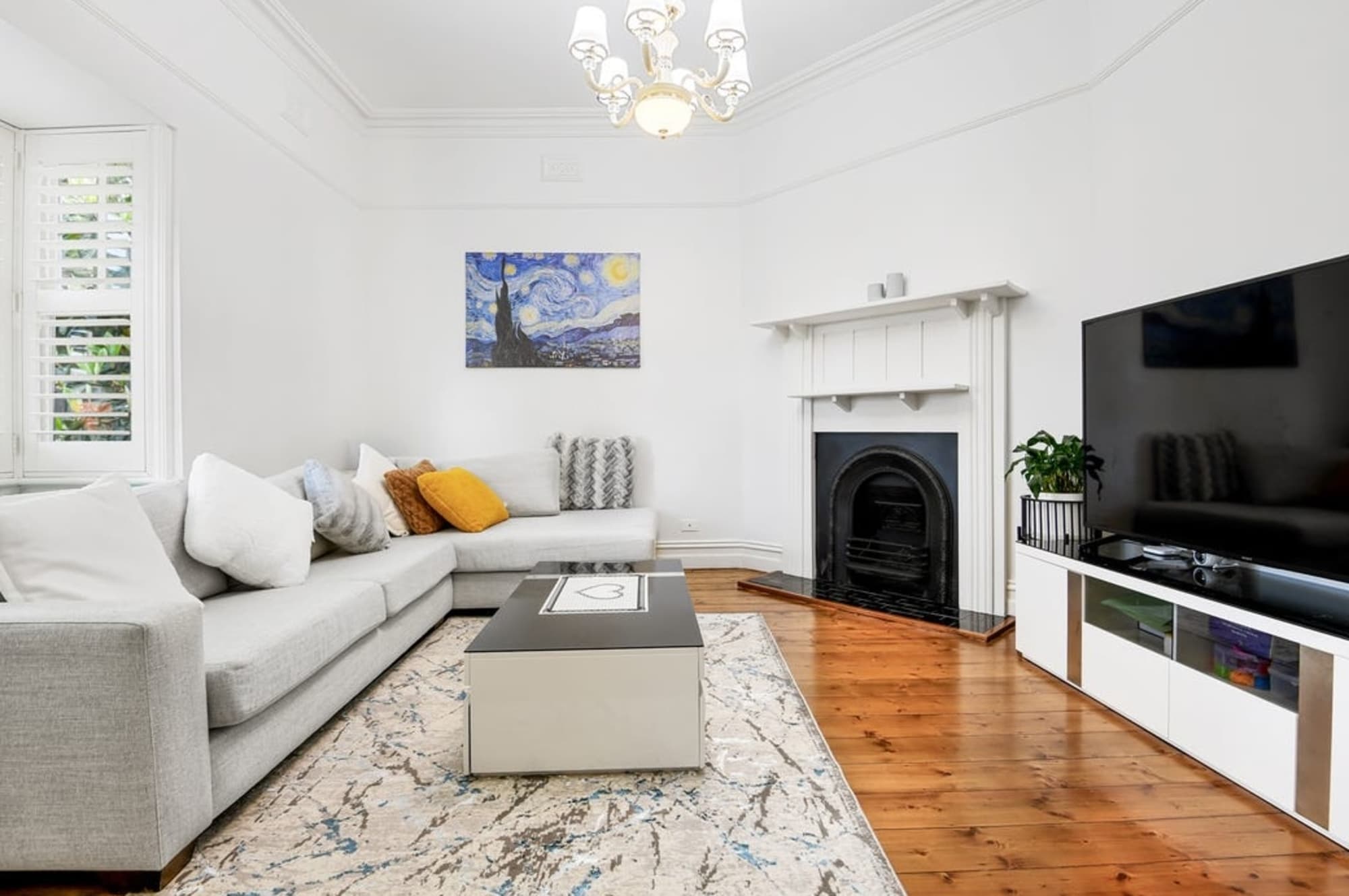 8 William Street, Box Hill - Thumbnail 3