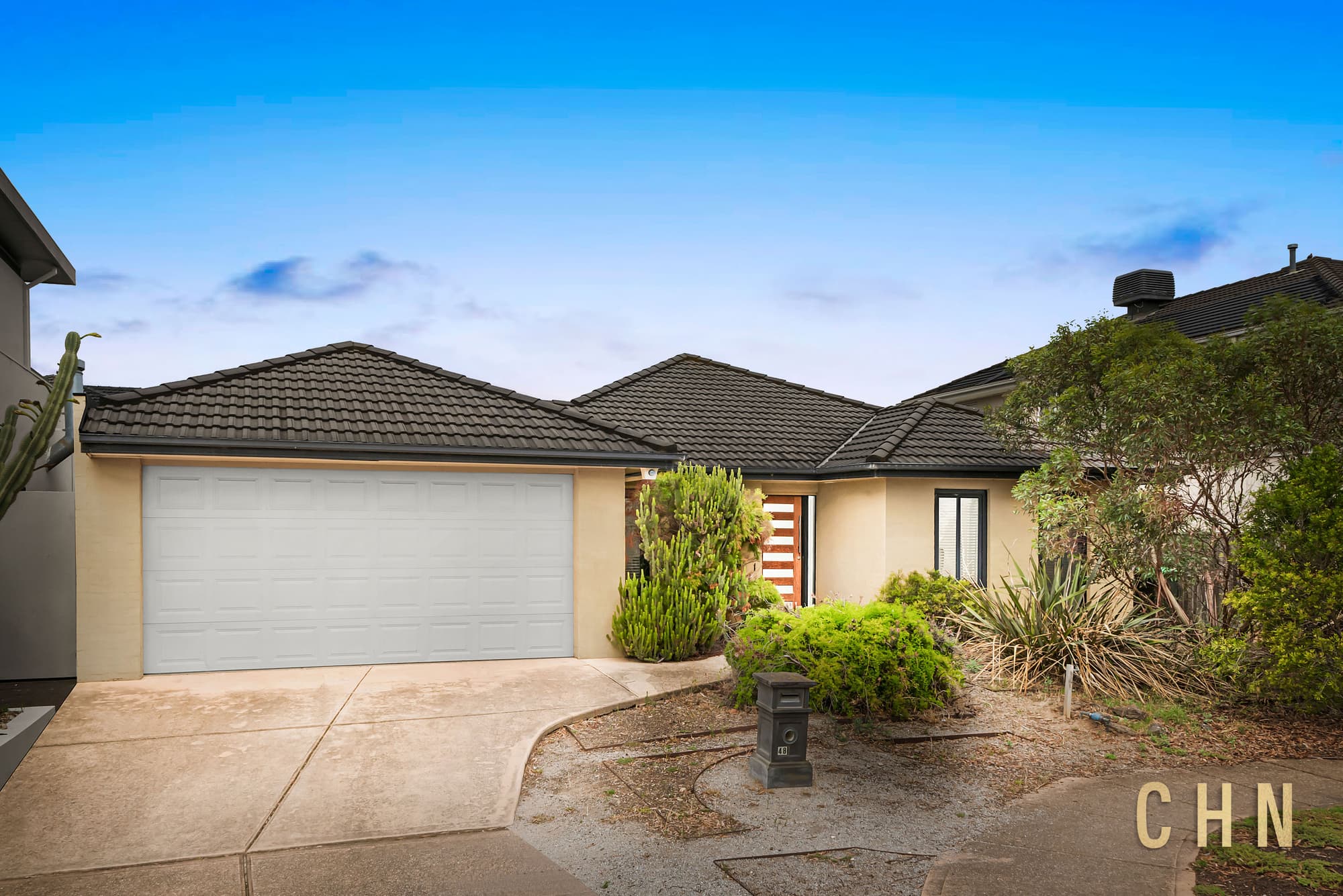48 Scenic Drive, Sanctuary Lakes - Image 1