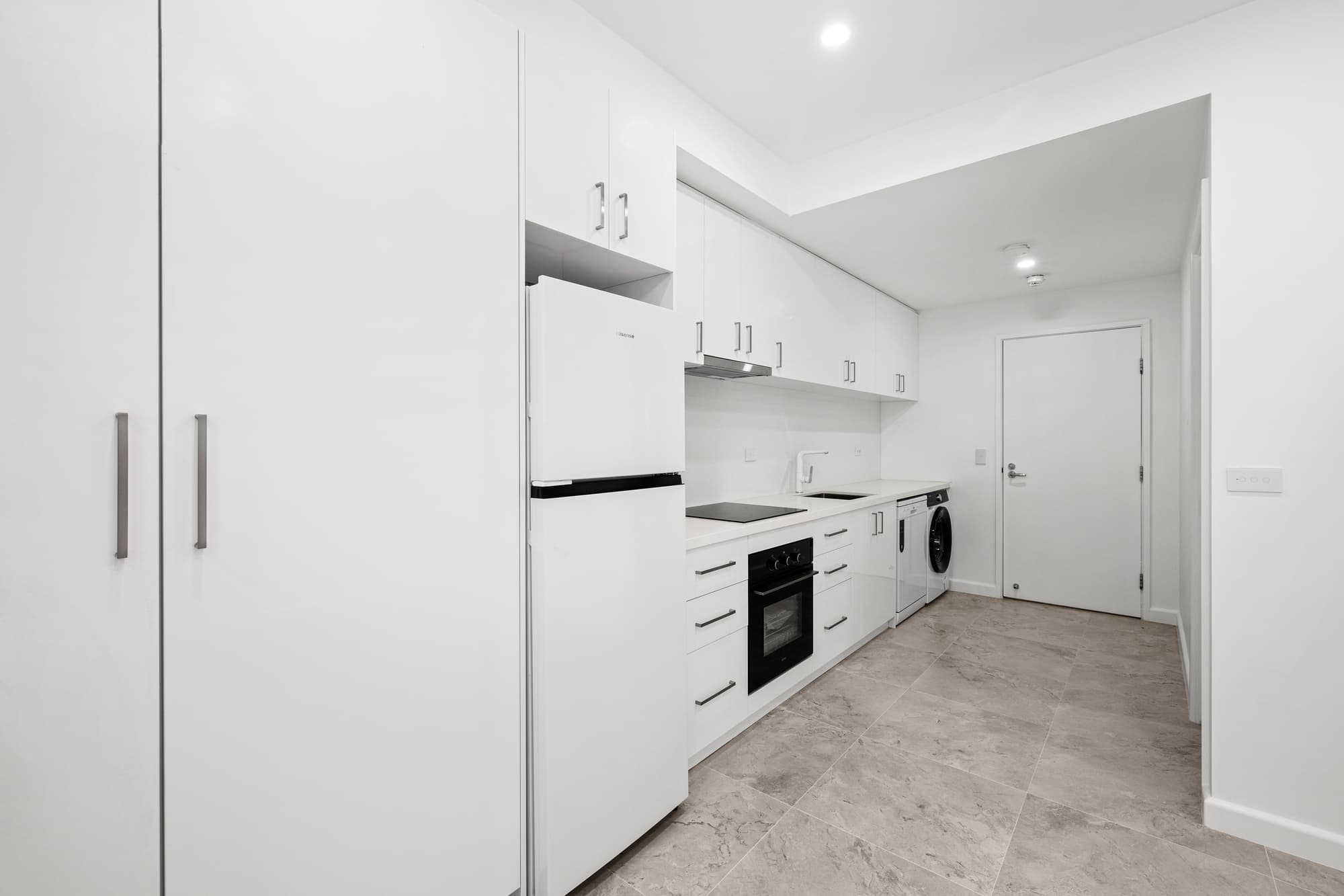 47/16-18 Poplar Street, Box Hill - Thumbnail 2