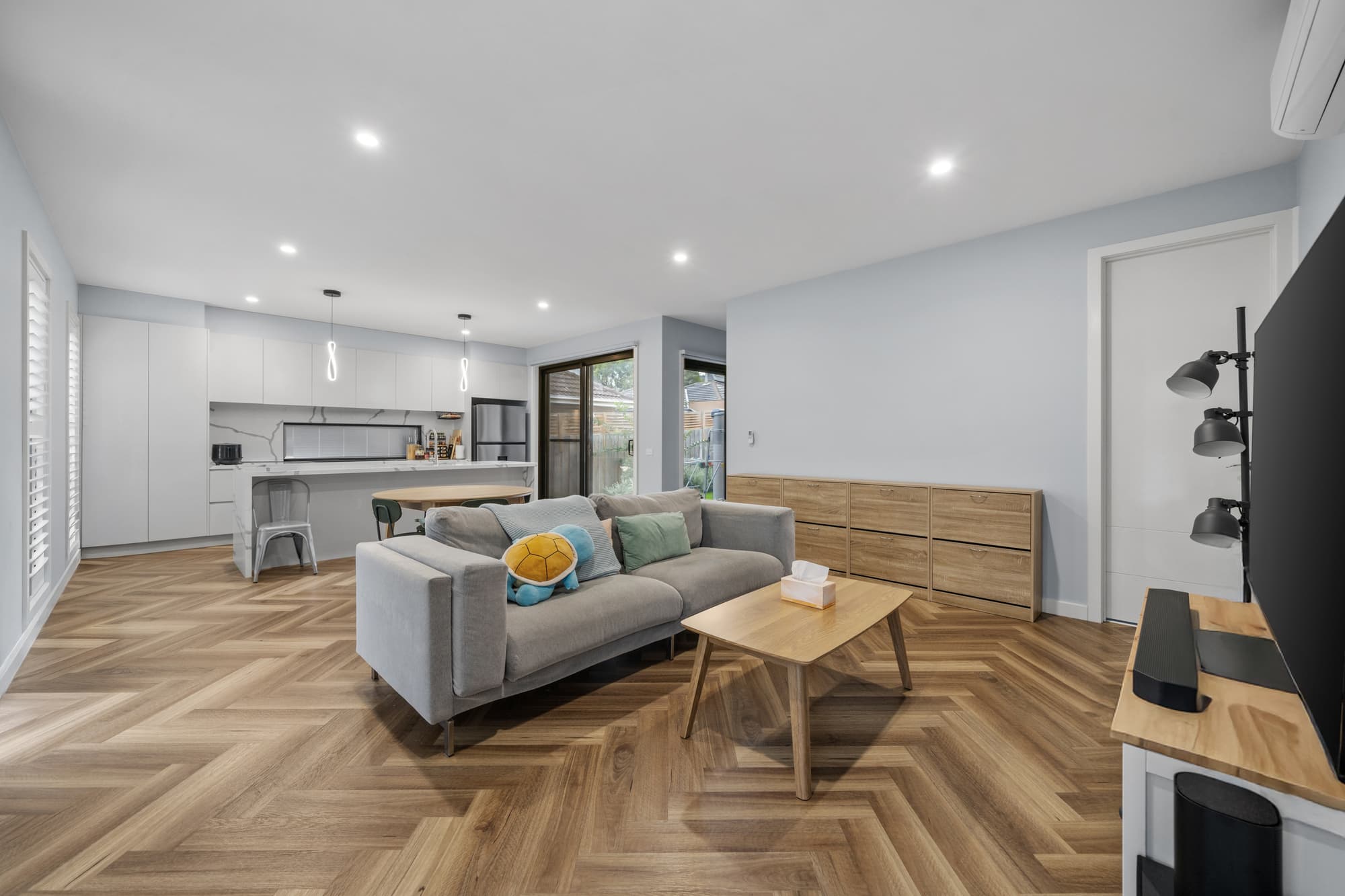 1/379 Springvale Road, Forest Hill - Thumbnail 2