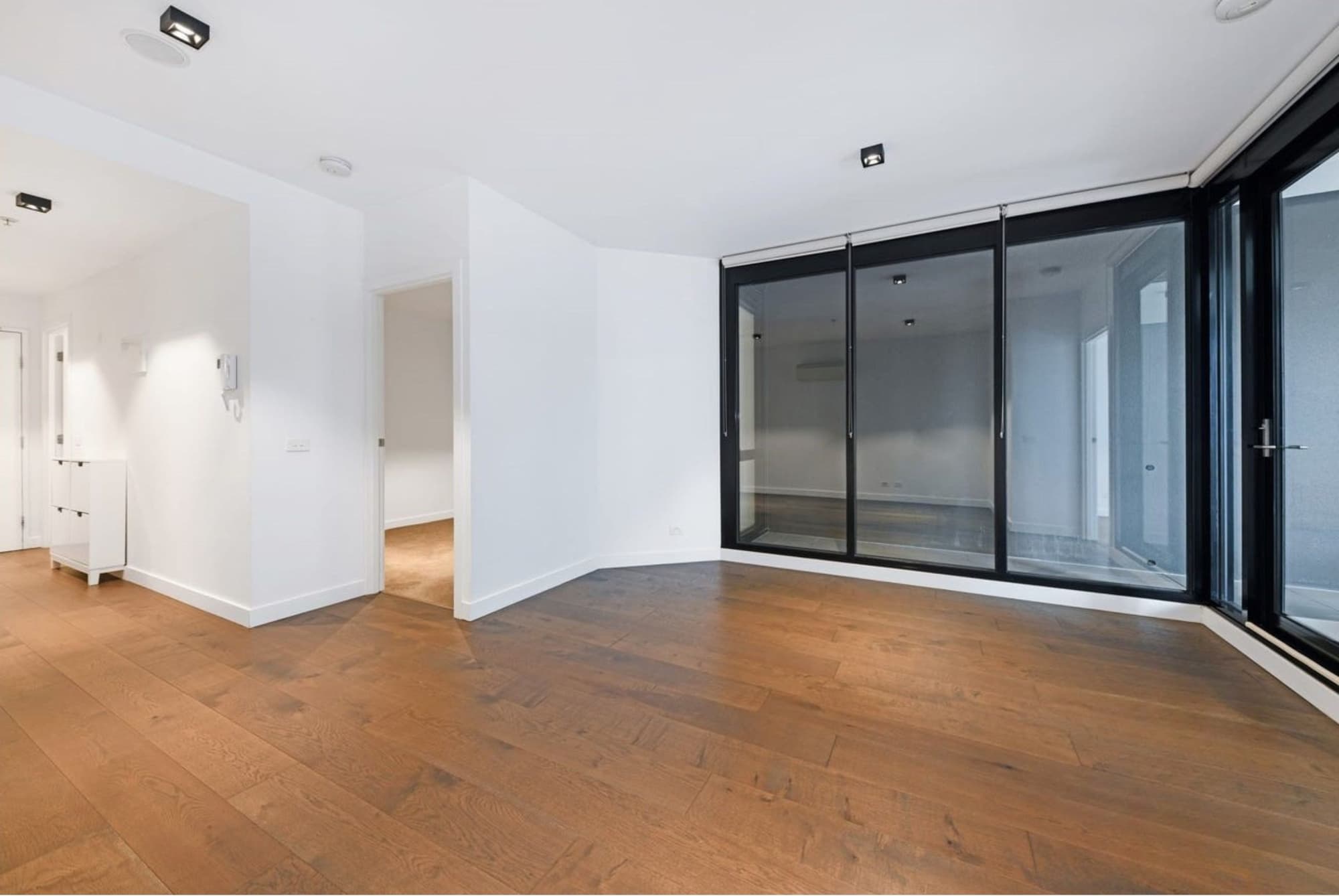 112/101 Tram Road, Doncaster - Thumbnail 2