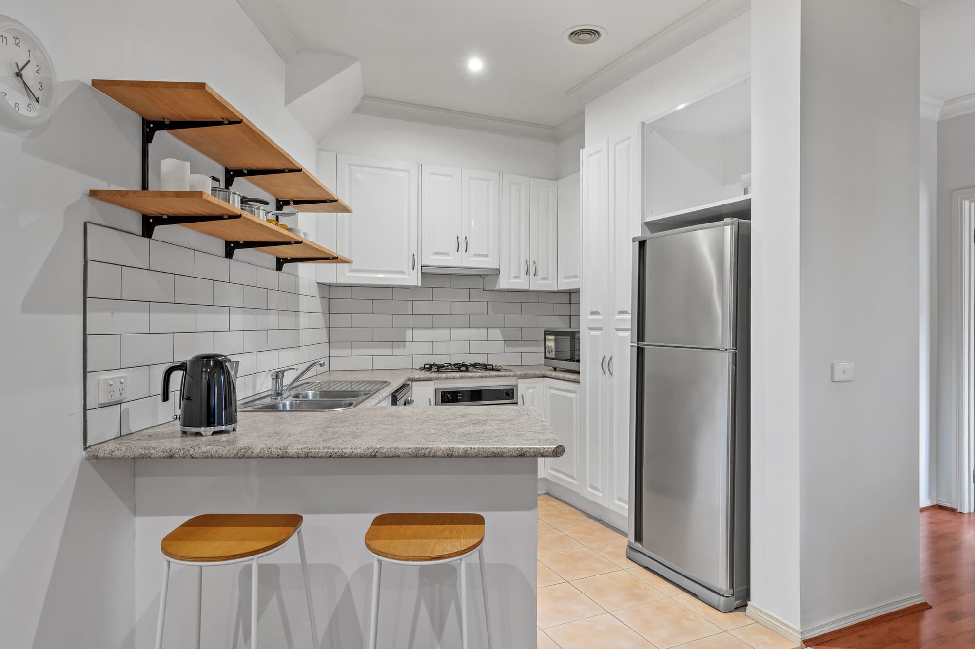 8/1 Mckelvie Court, Glen Waverley - Thumbnail 5