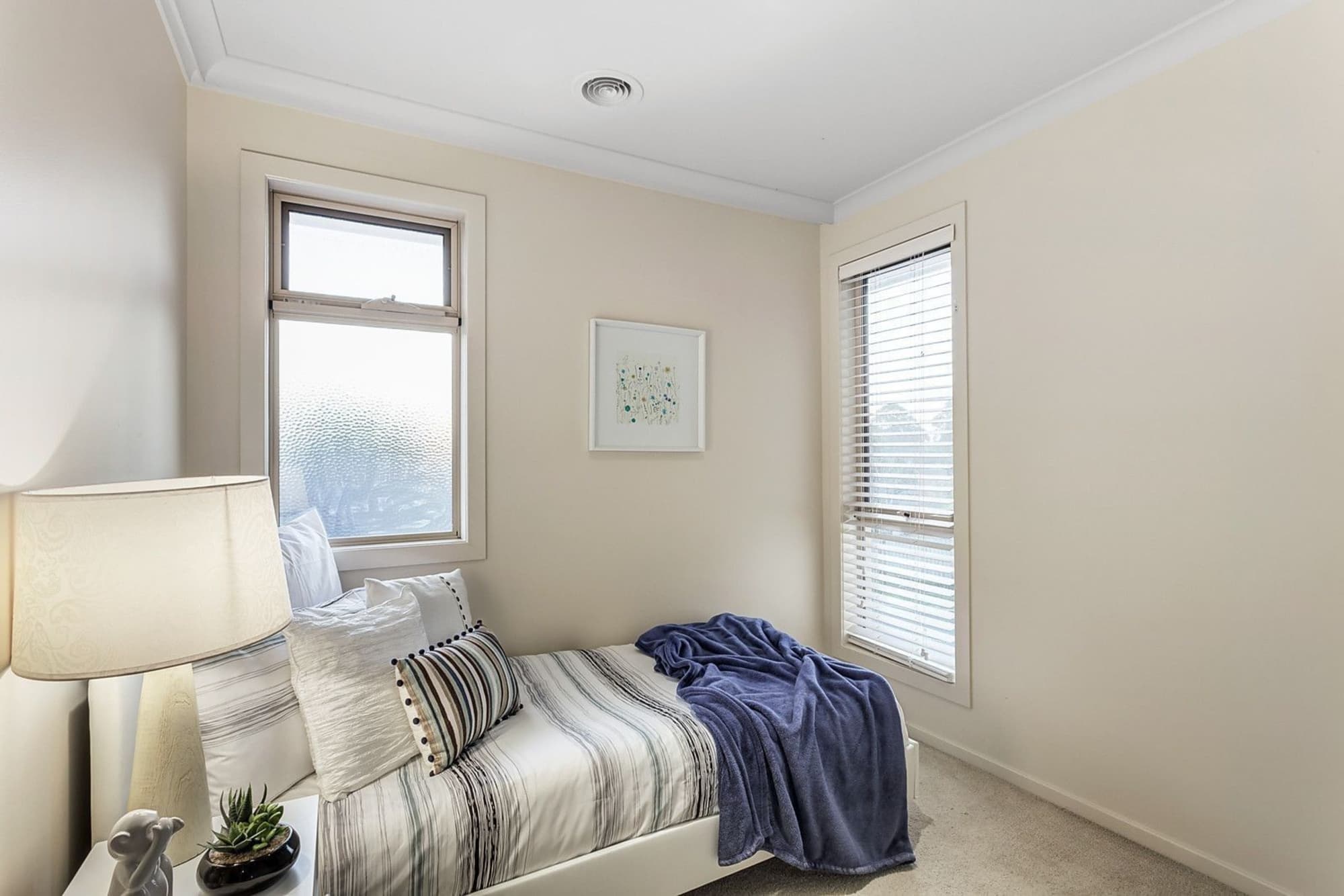 2A Clifford Court, Forest Hill - Thumbnail 8