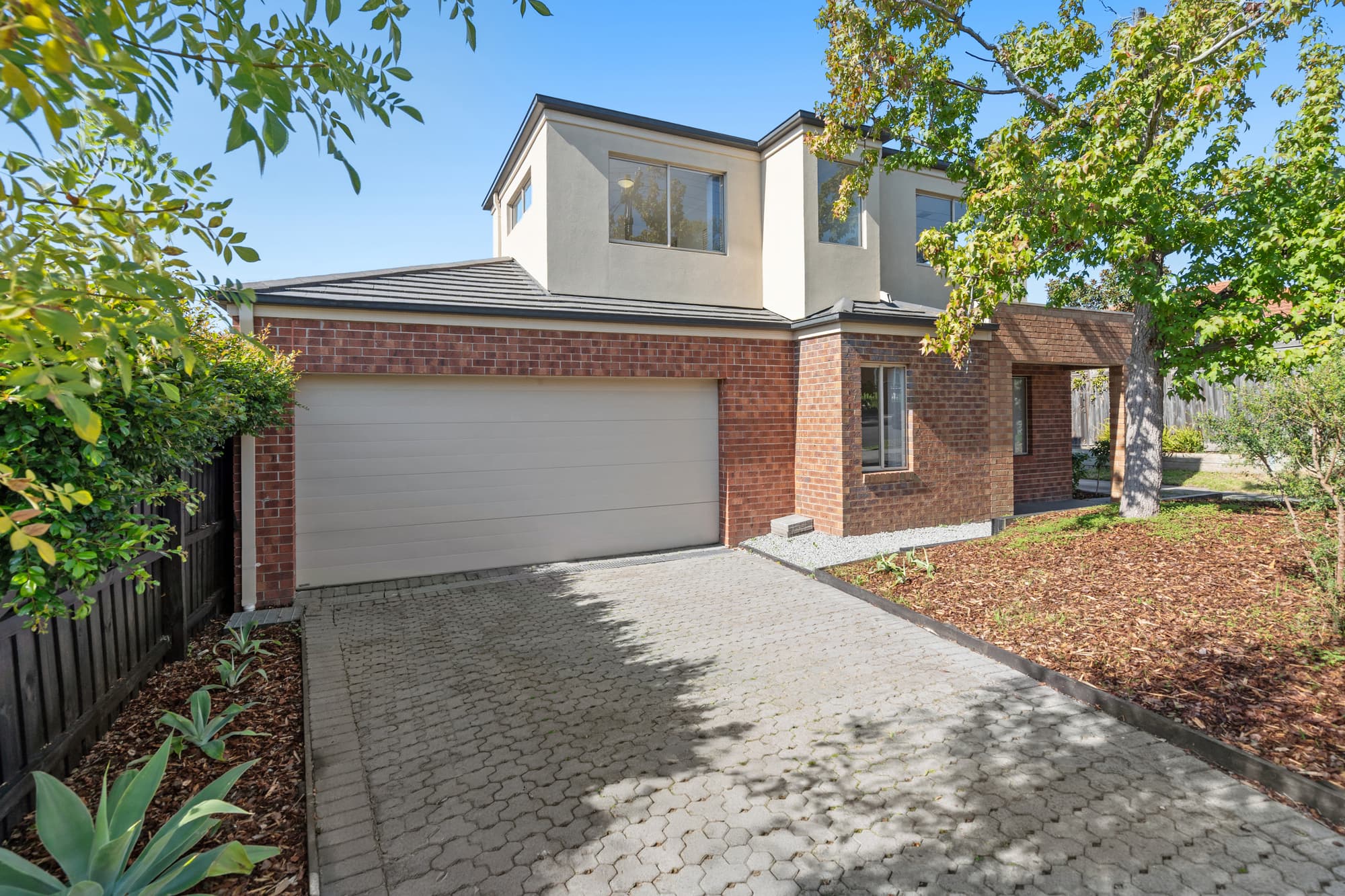 1/14 Ovens Street, Box Hill North - Image 1