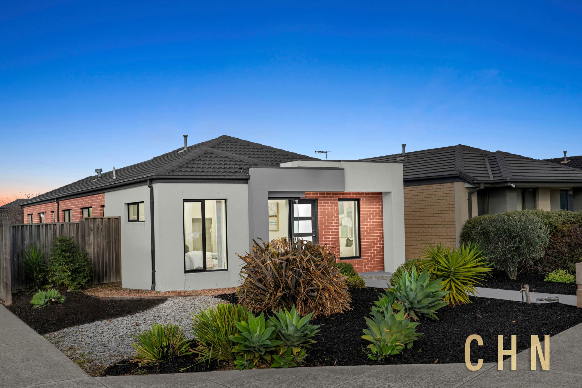 162 Saltwater Promenade, Point Cook - Thumbnail 2