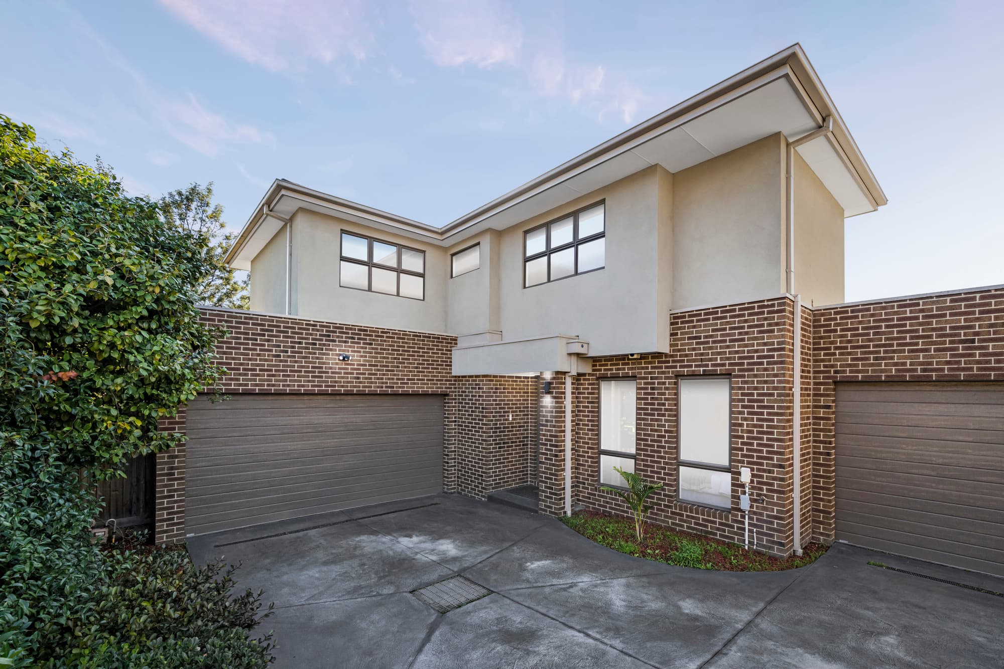 2/975 Station Street, Box Hill North - Image 1