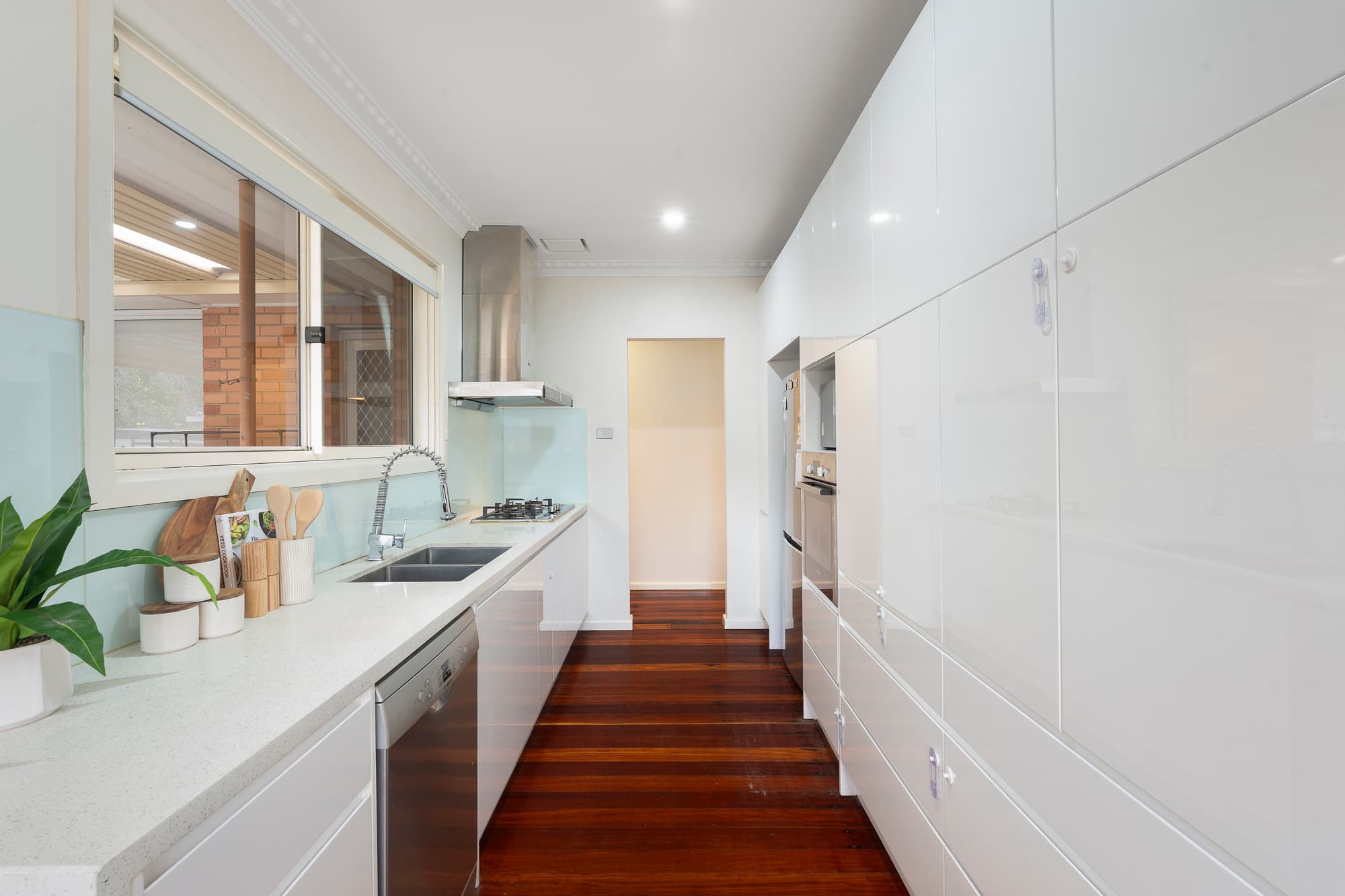 13 Barter Crescent, Forest Hill - Thumbnail 6