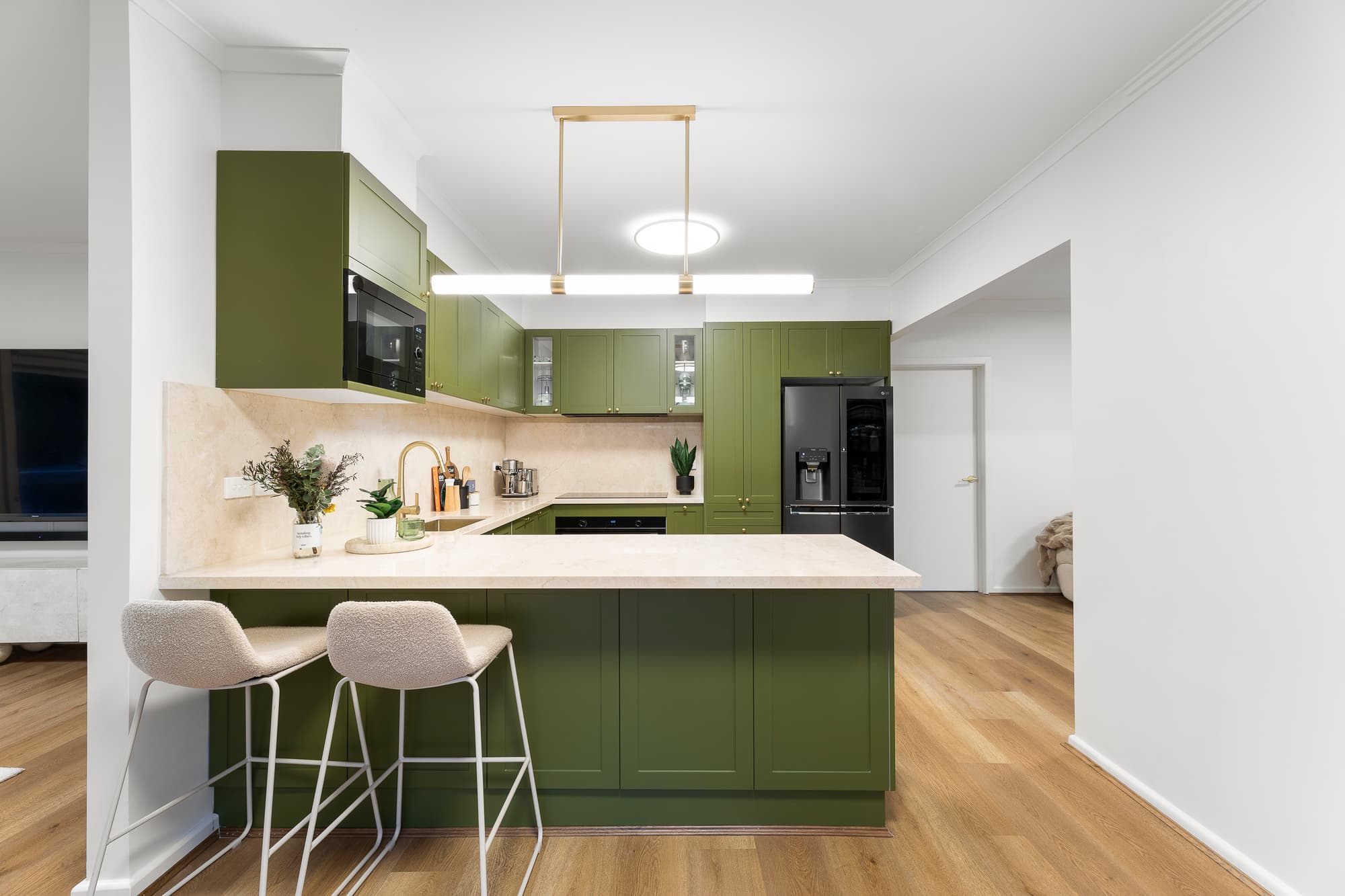 2 Marcus Court, Forest Hill - Thumbnail 4