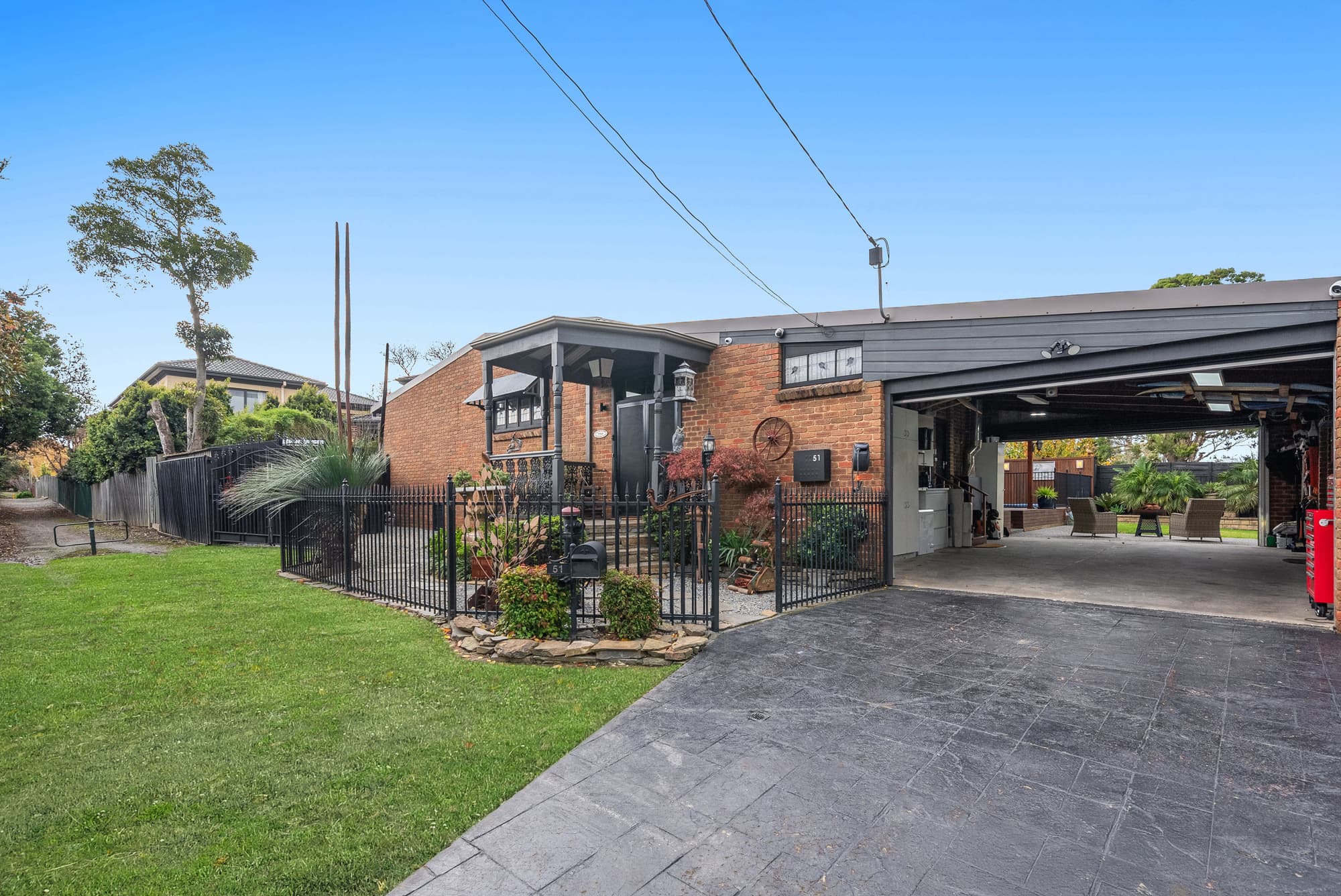 51 Begonia Street, Box Hill South - Thumbnail 2
