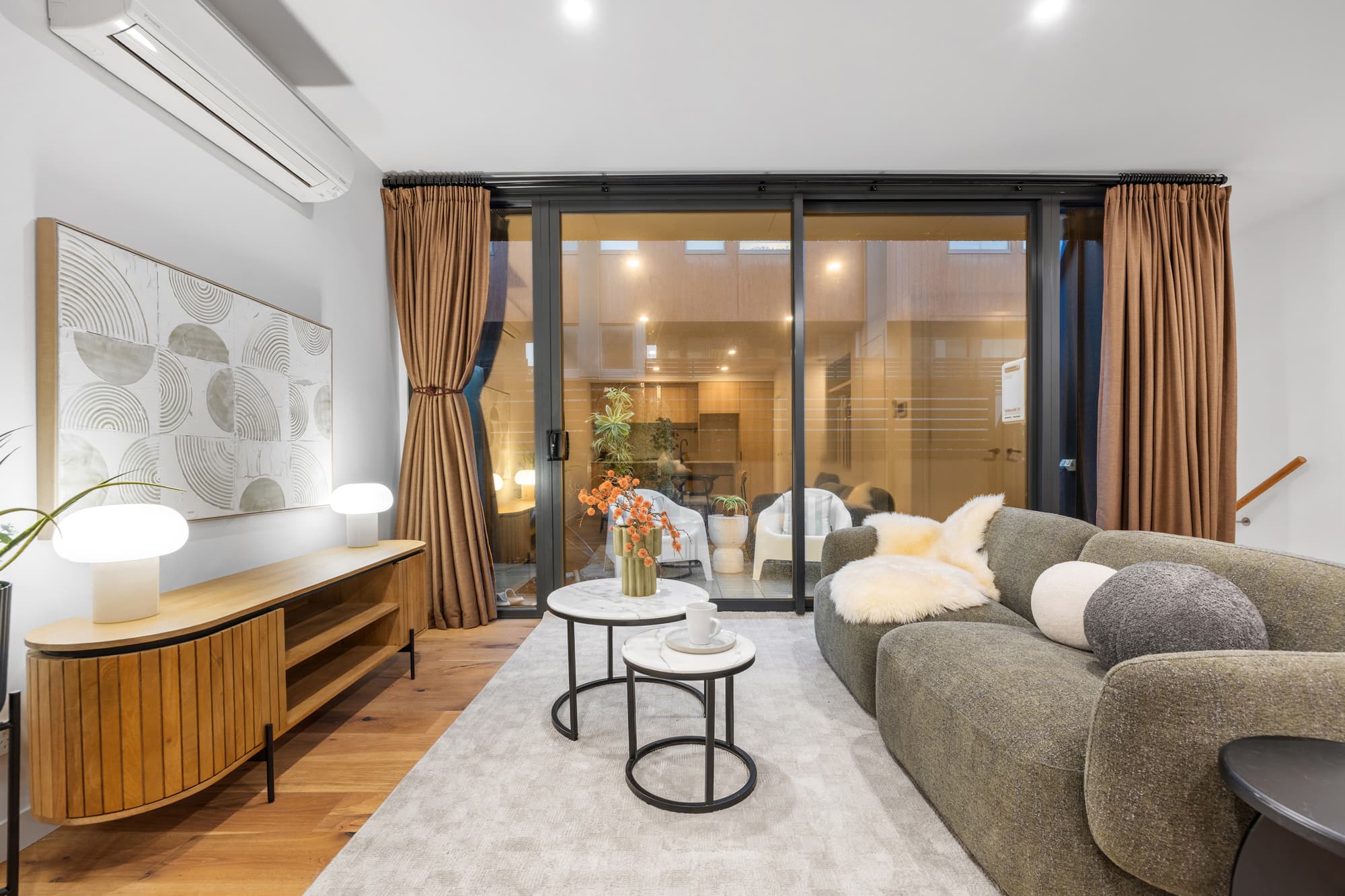 8/338 Burwood Highway, Burwood - Image 1
