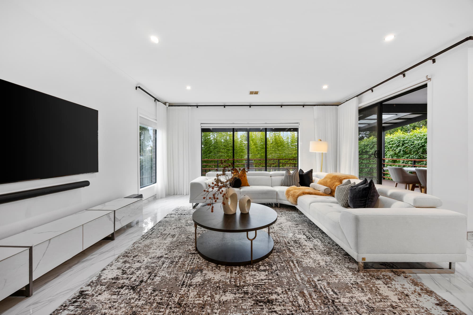 25 Middlefield Drive, Blackburn North - Thumbnail 4