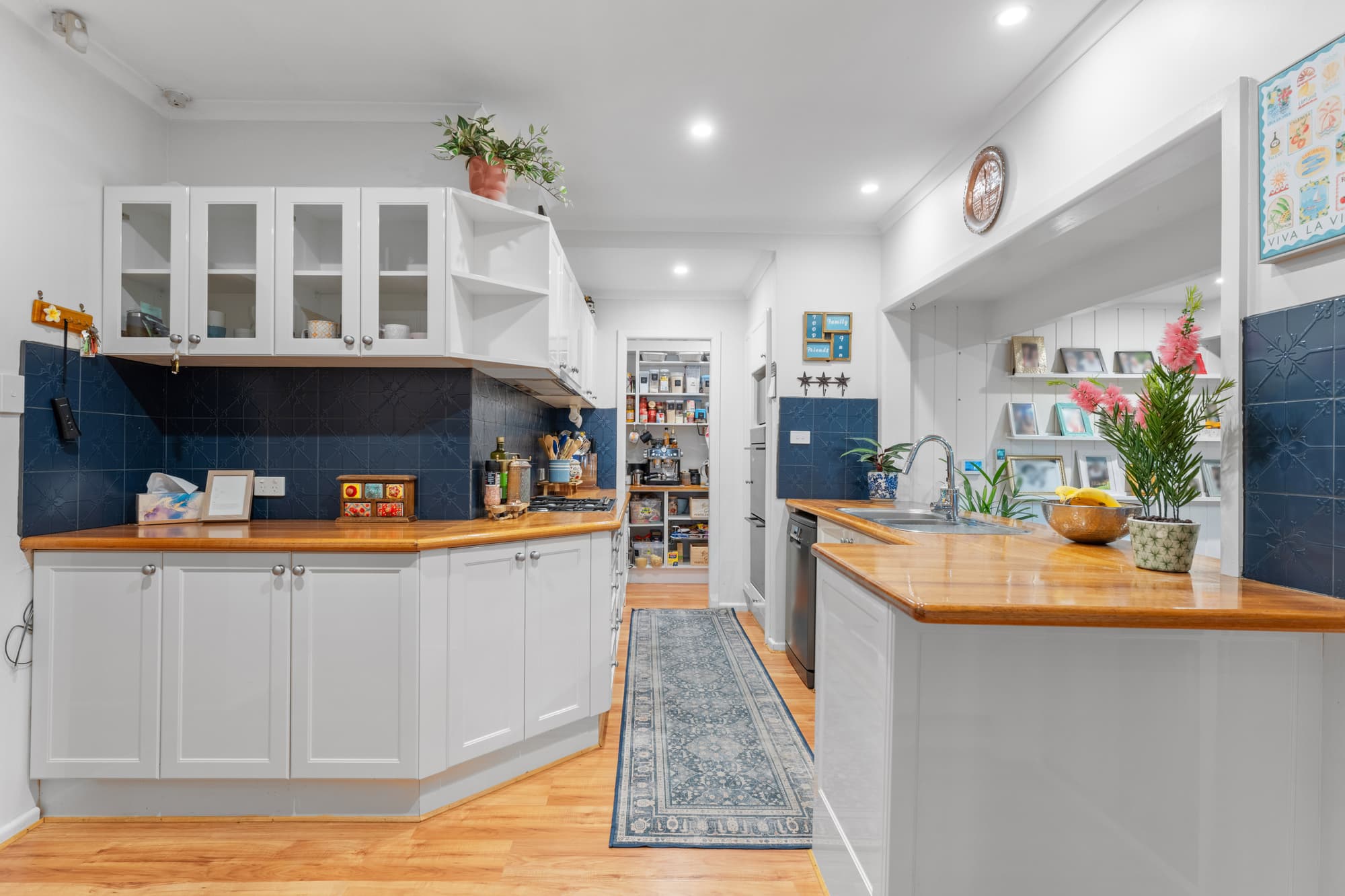 17 Koonung Road, Blackburn North - Thumbnail 8